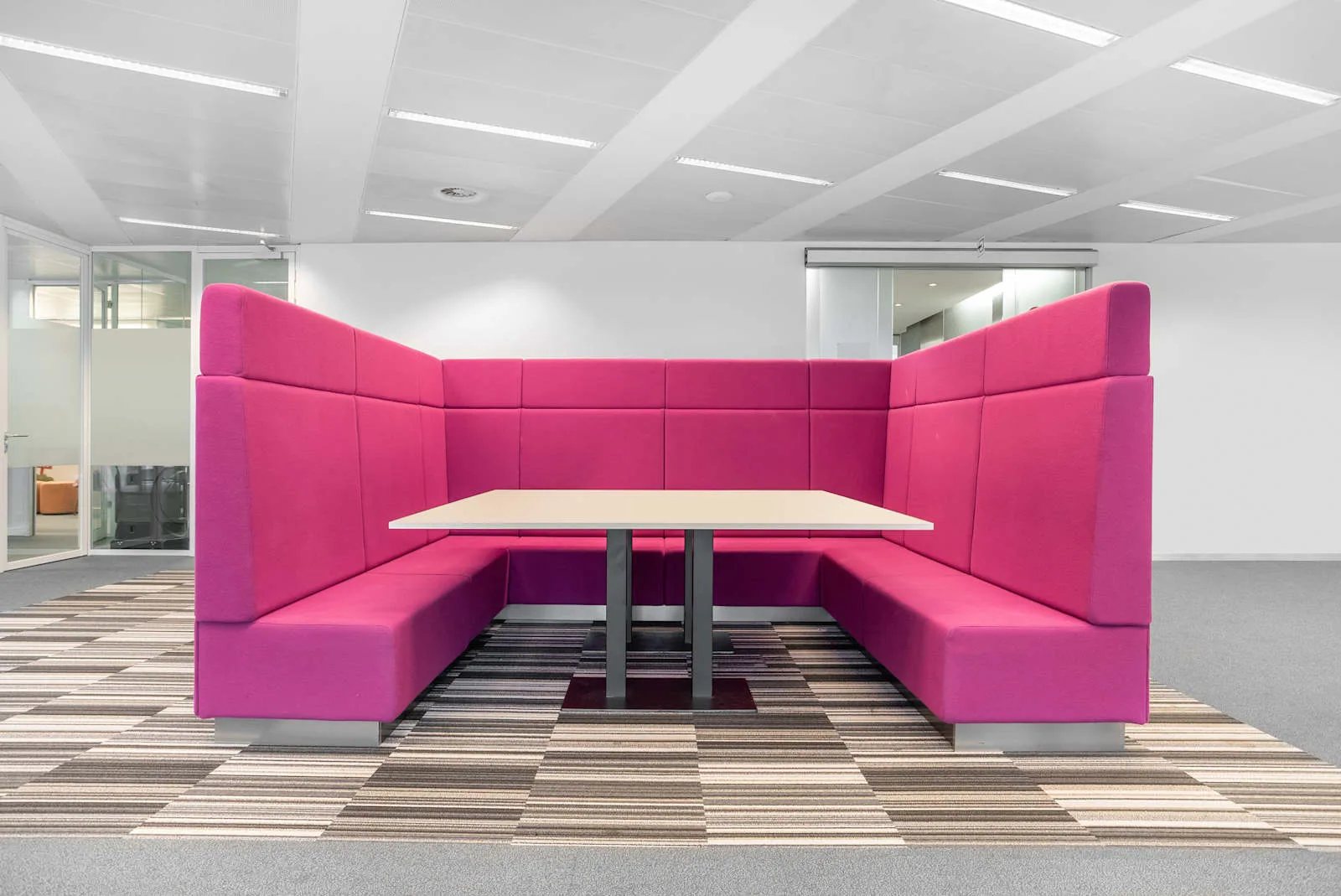 The Office Operators BRUSSEL, TOO Brussels Airport, Coworking space, Diegem