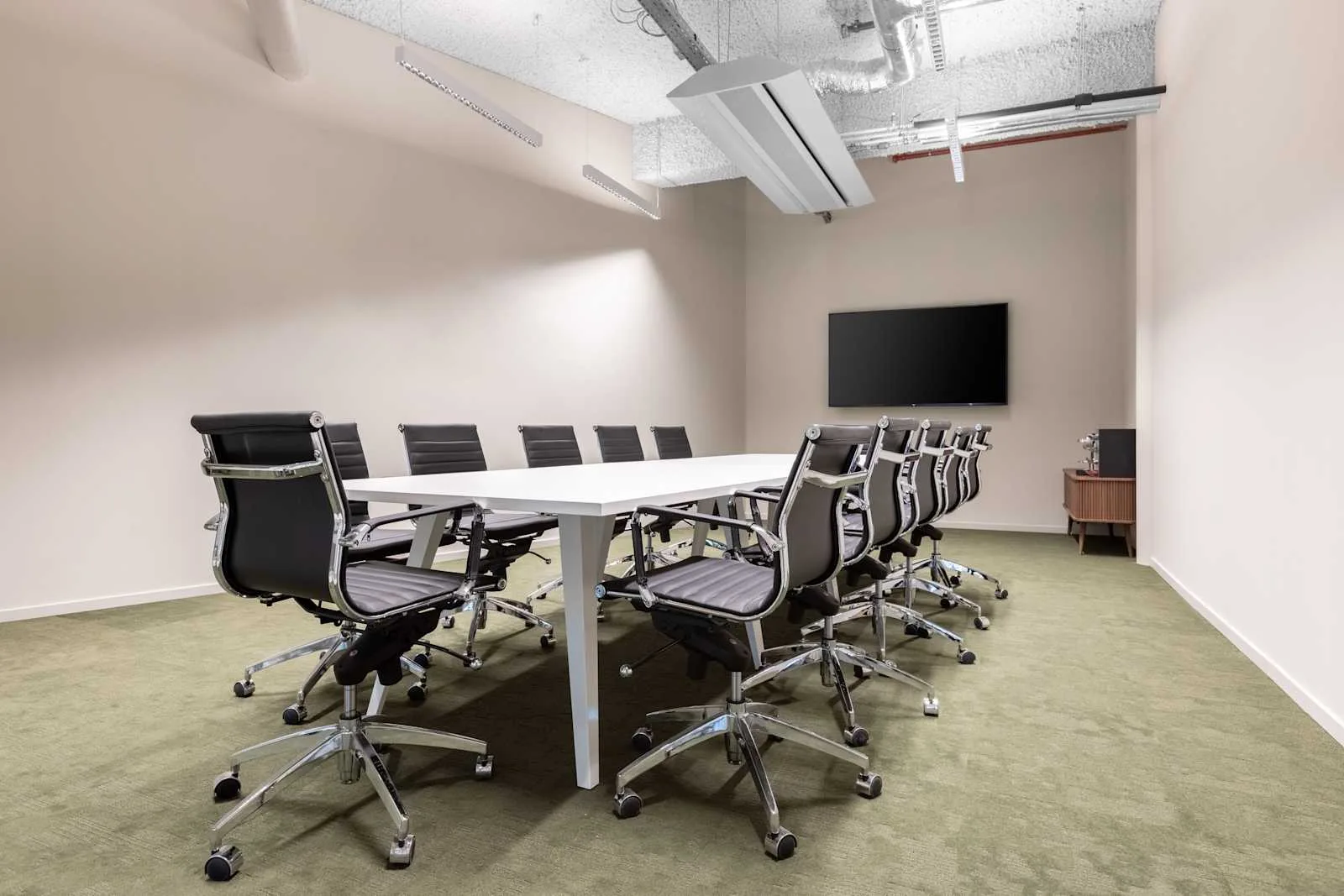 The Office Operators Journey Offices & Spaces, Meeting room for 12 people, Arnhem