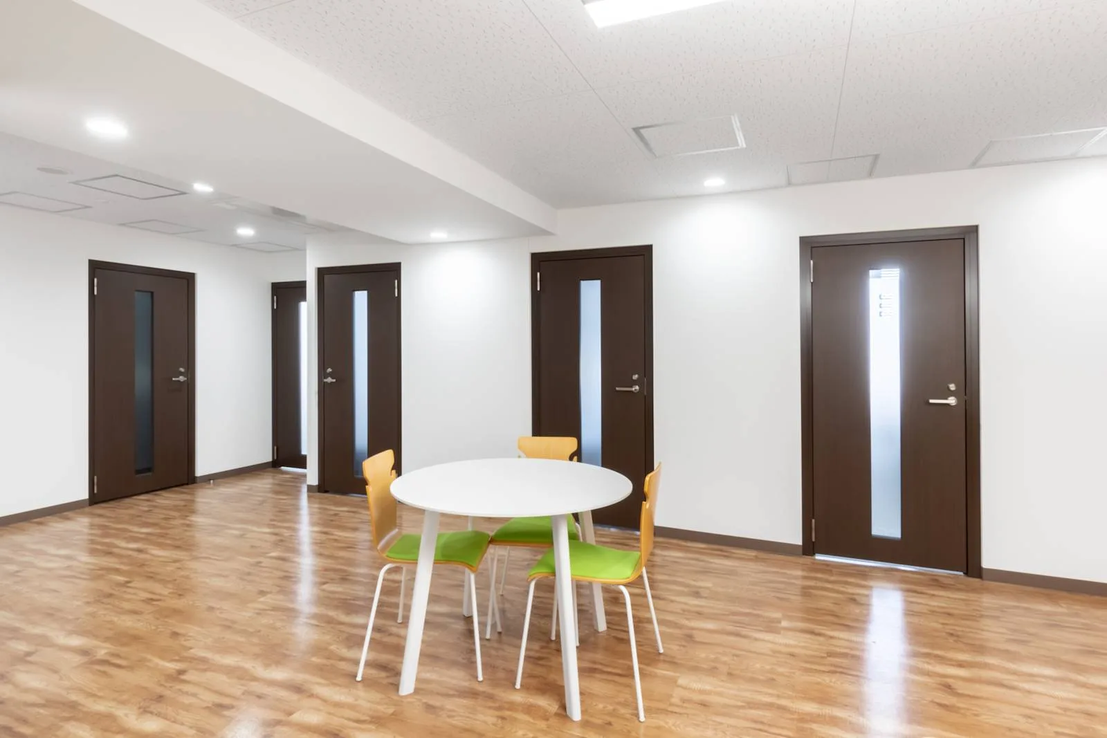 Open Office KANAGAWA, OpenOffice Hon-Atsugi Ekimae、共用スペース、神奈川