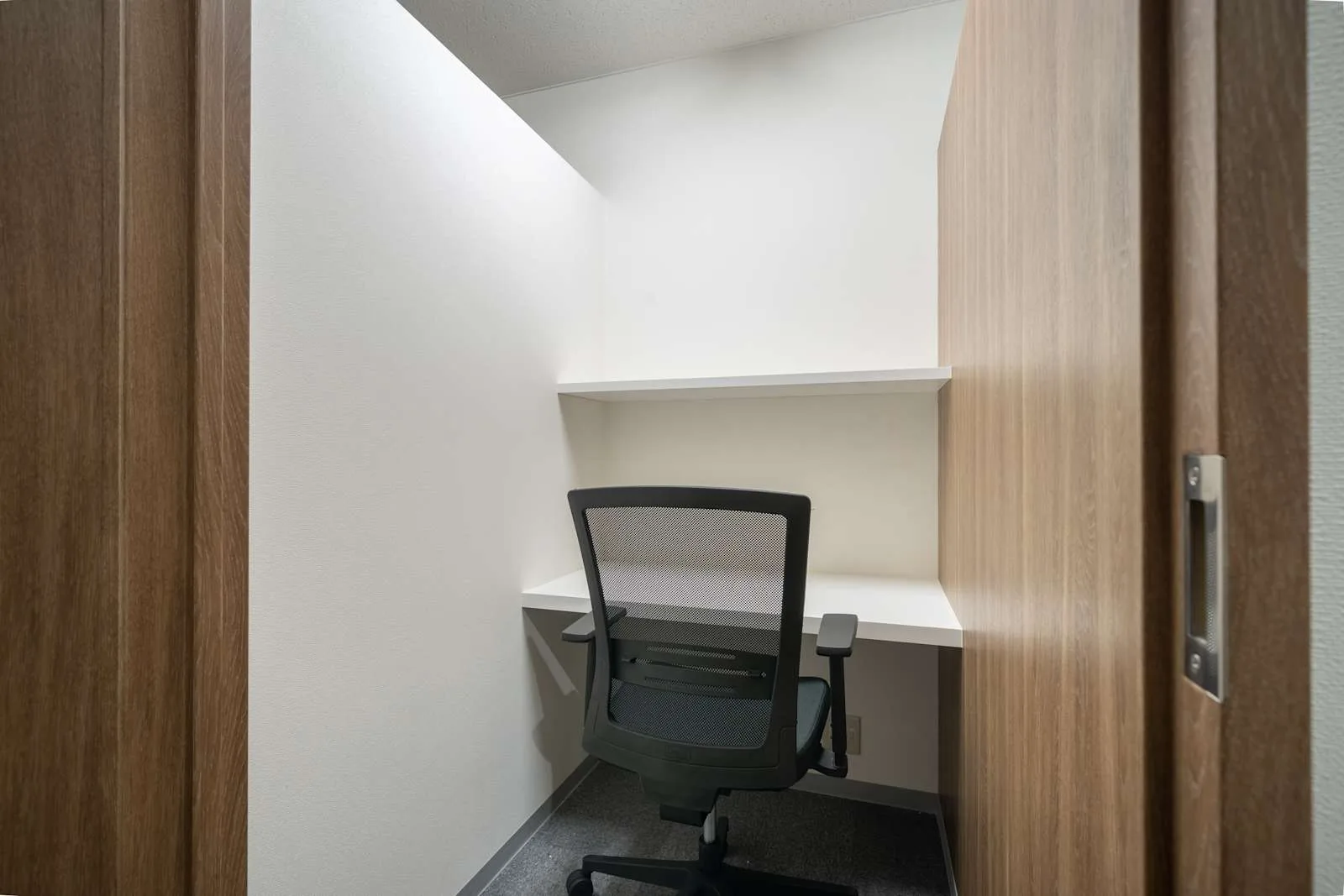 Open Office KYOTO, Karasuma (Open Office), Phone booth, Kyoto