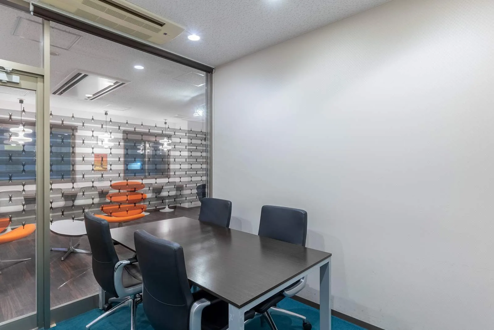 Open Office TOKYO, Akasaka Mitsuke (Open Office)、会議室（4名）、東京