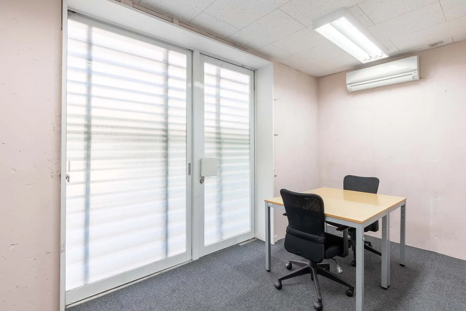 Open Office TOKYO, Azabujuban (Open Office), Private office, 2 desks, Tokyo