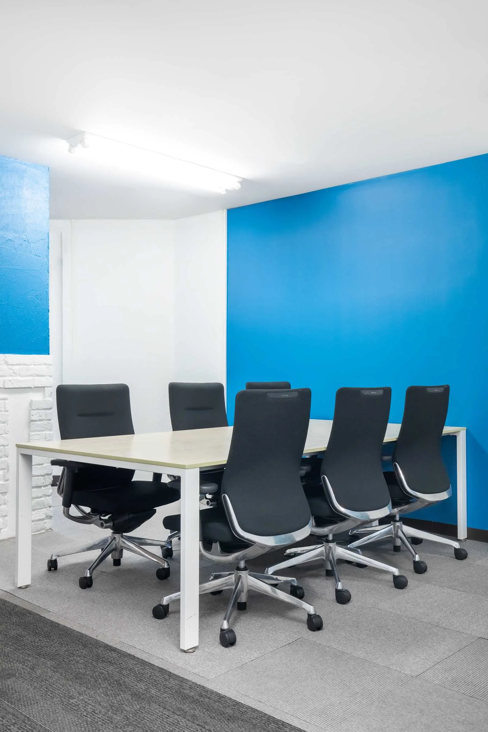 Open Office TOKYO, Nishi Shinbashi (Open Office)、会議室（6名）、東京