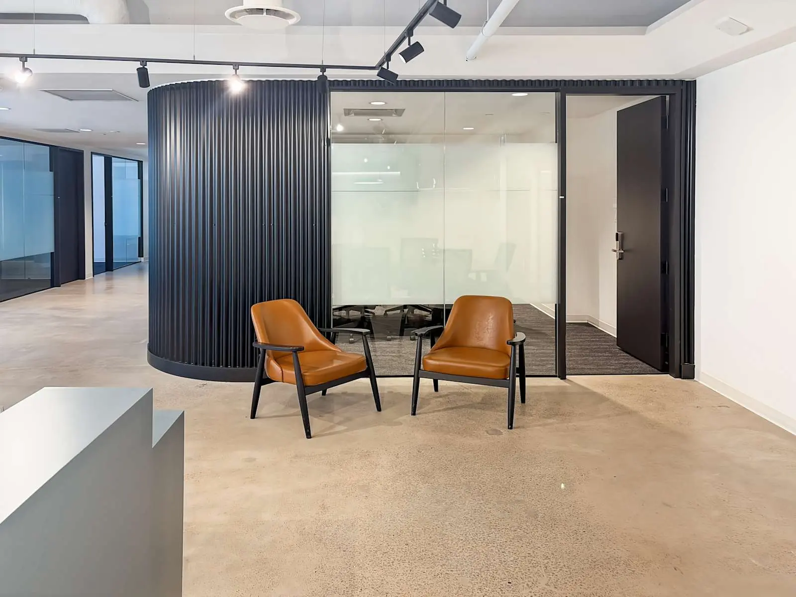 Regus AB, Calgary – 1St SW, Reception, Calgary, AB