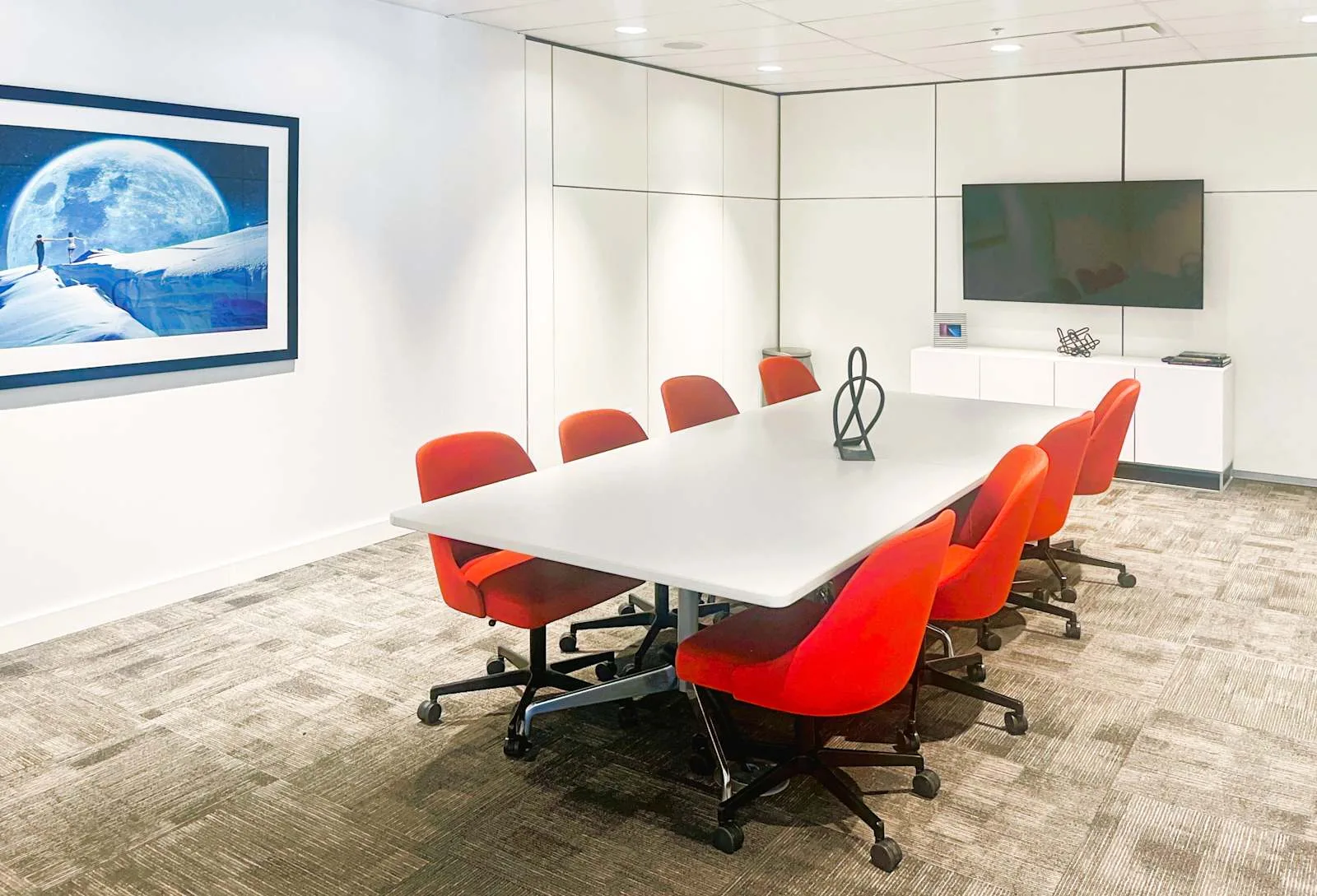 Regus AB, Calgary - 903 8th Ave, Meeting room for 8 people, Calgary, AB