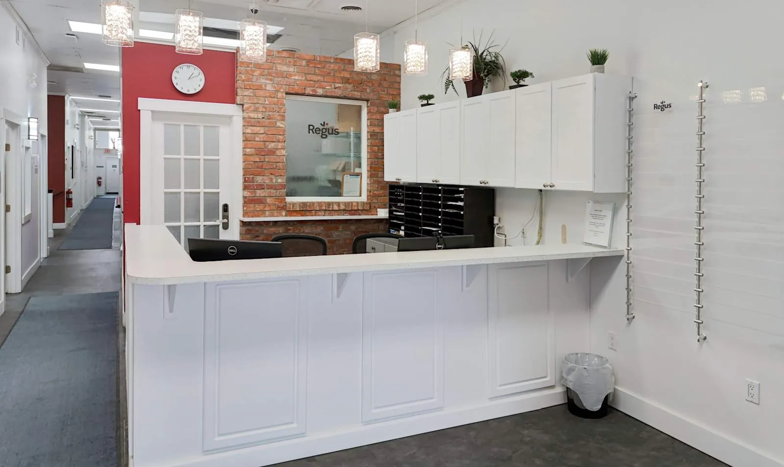 Regus AB, Medicine Hat - 640 3rd St SE, Réception, Medicine Hat, AB