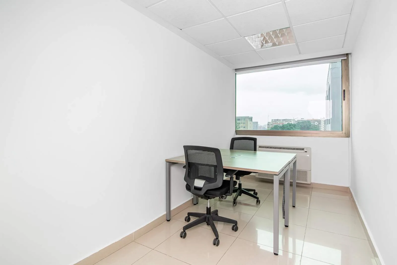 Regus ABIDJAN, Plein Ciel, Bureau privatif 2 postes, Abidjan