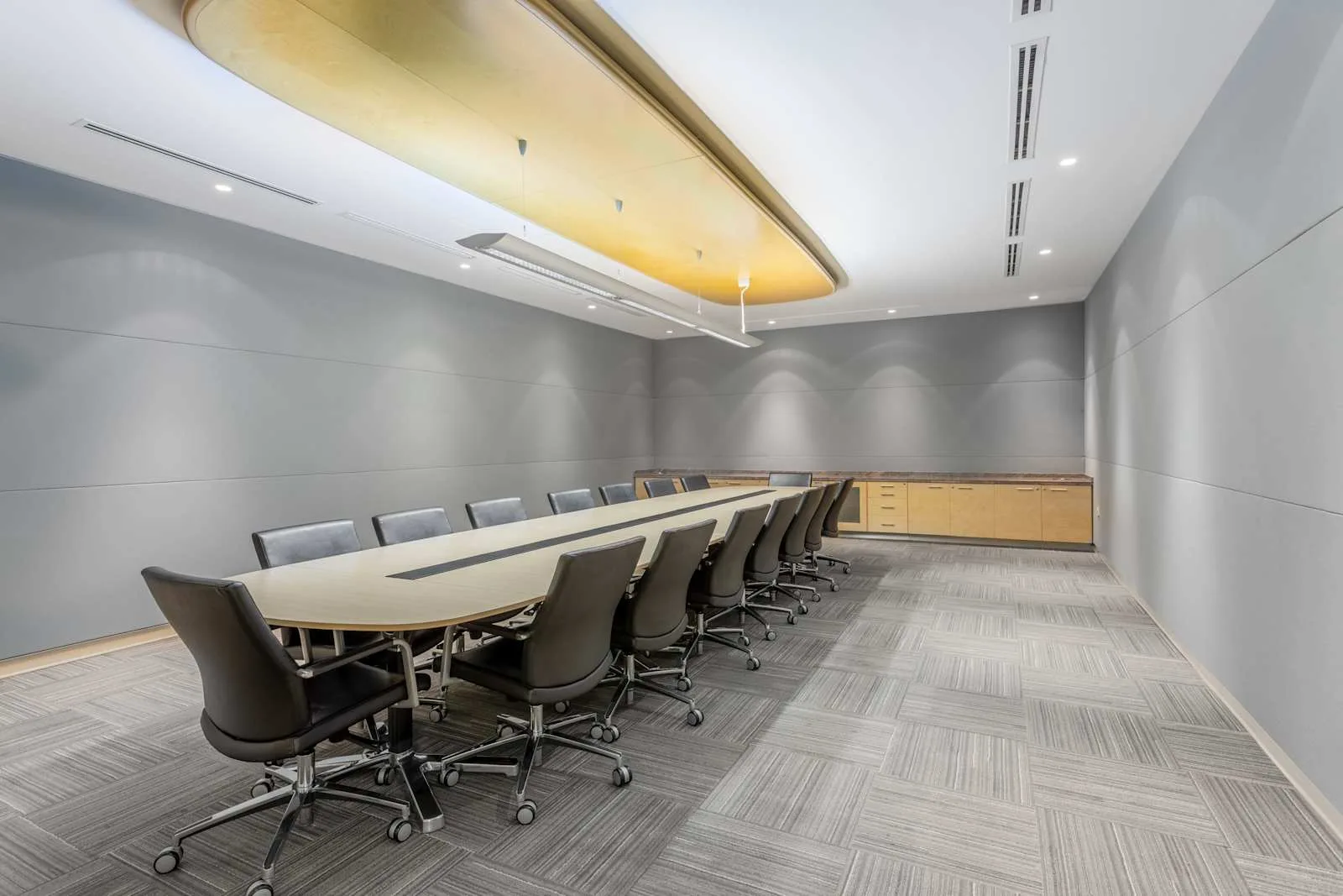 Regus ABU DHABI, ADGM Square - Al Sila Tower، قاعة اجتماعات لـ 16 أشخاص، أبو ظبي