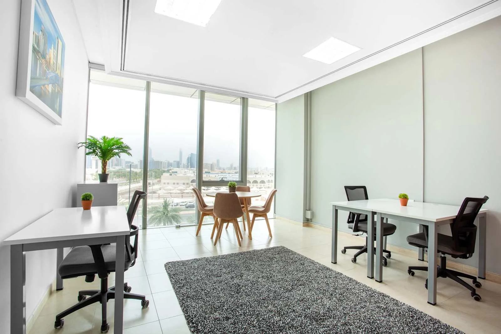 Regus ABU DHABI, Al Bateen C6, Private office, 3 desks, Abu Dhabi