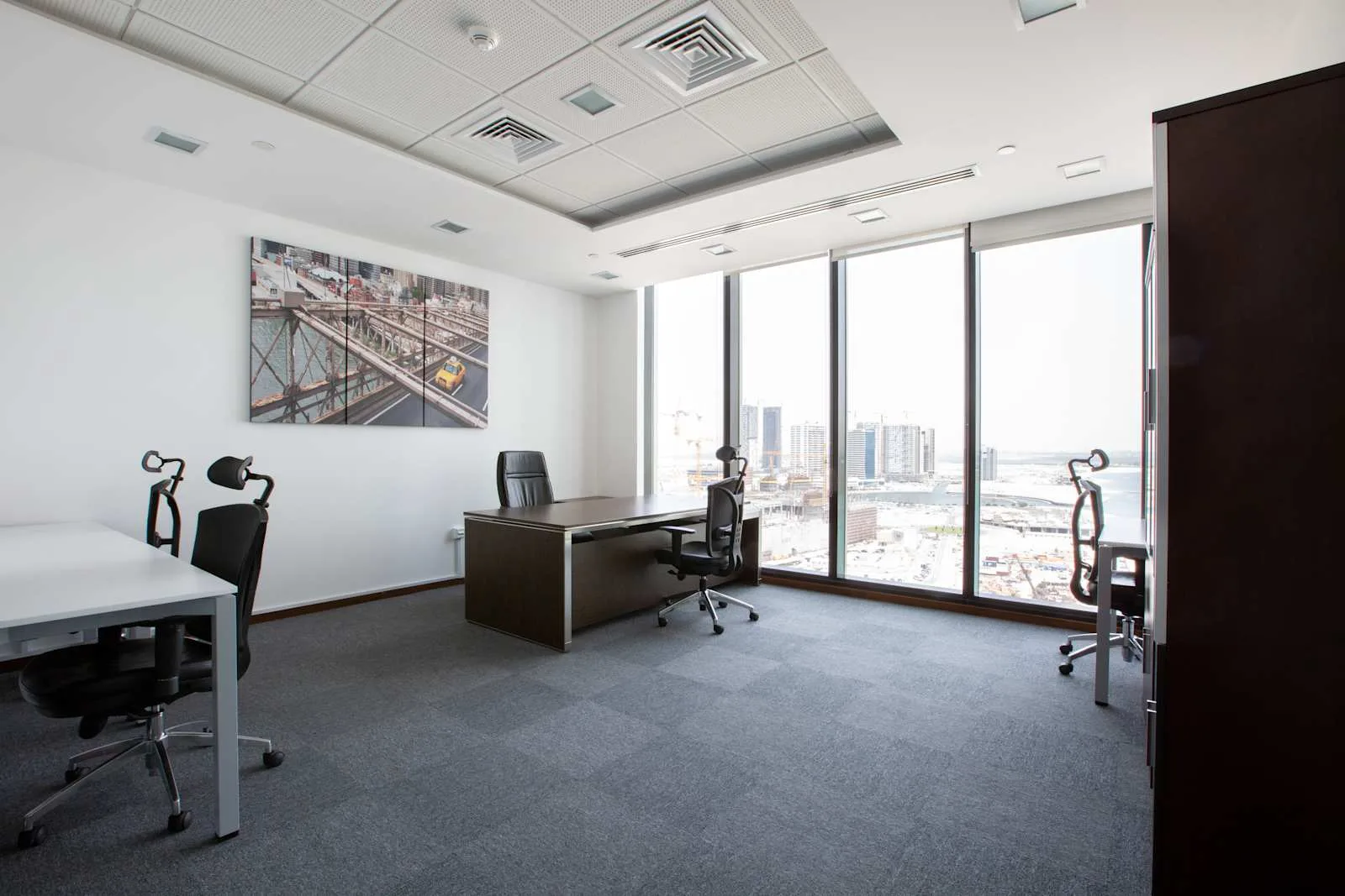 Regus ABU DHABI, Tamouh Tower, Despacho privado con 5 puestos, Abu Dhabi