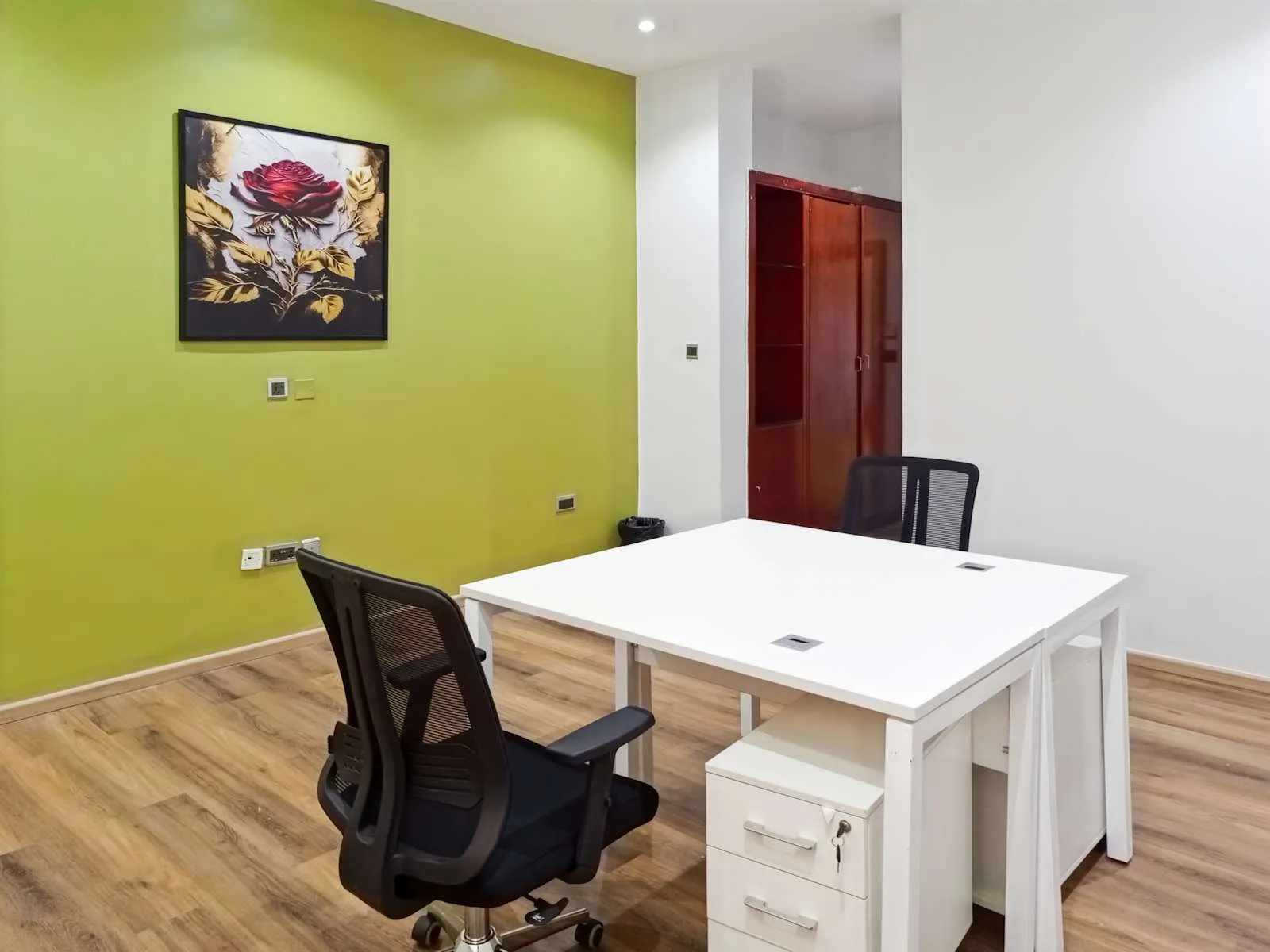 Regus Abuja, Chelsea CBD, Private office, 2 desks, Abuja