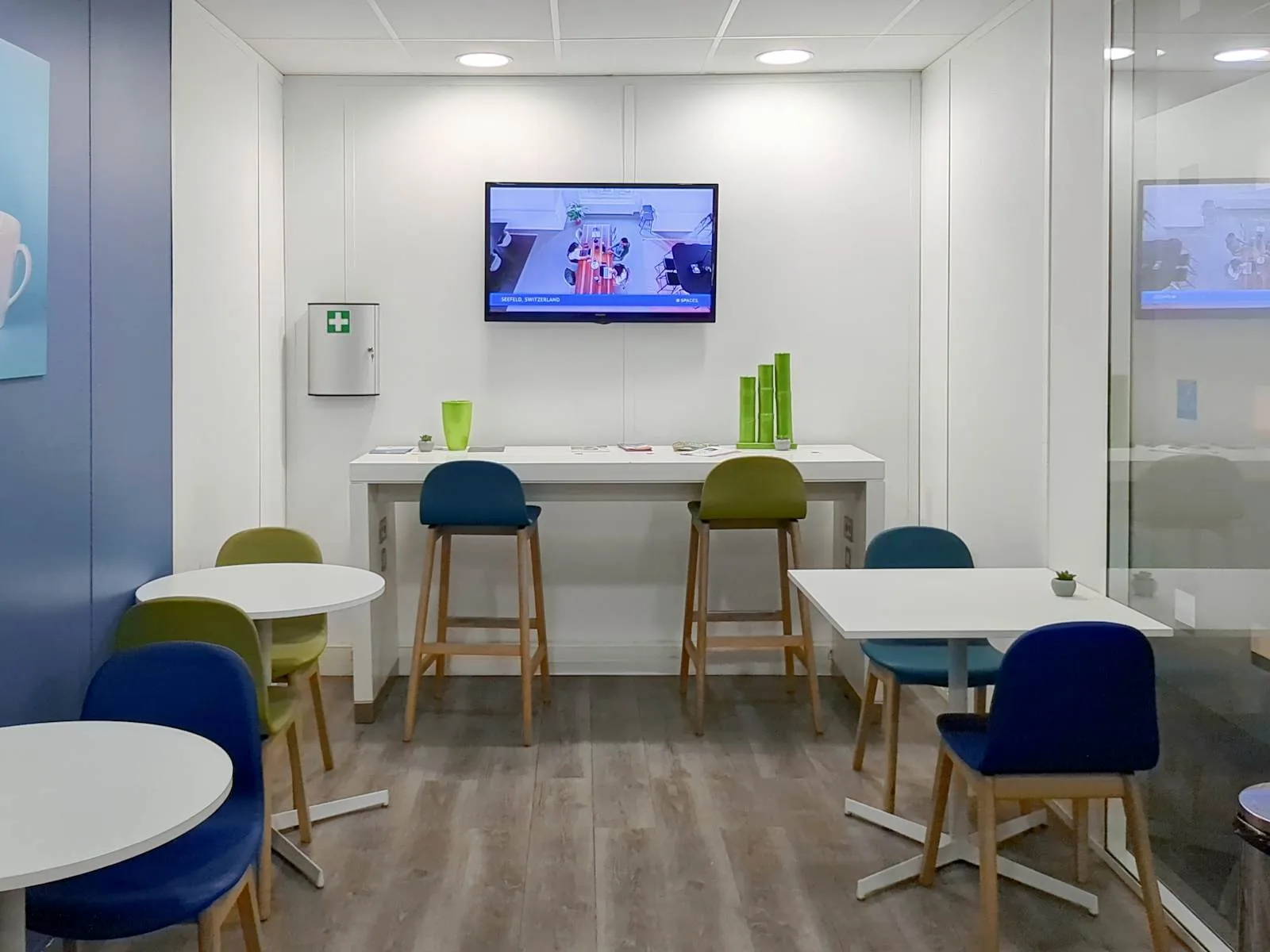 Regus AIX-EN-PROVENCE, Regus Aix Parc du Golf, Cafeteria, Aix-en-Provence