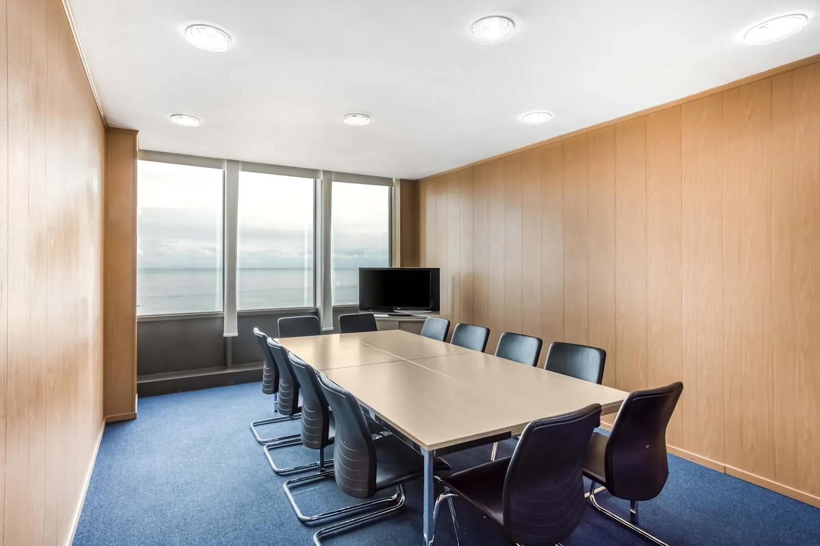 Regus ALGIERS, Les Pins Maritimes, Meeting room for 12 people, Bab Ezzouar