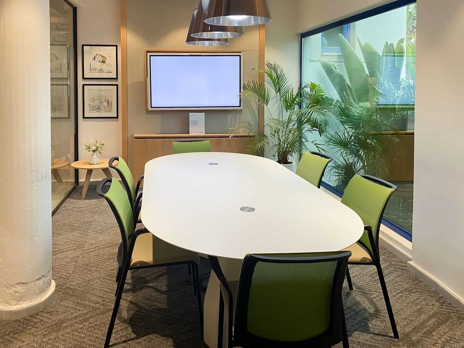Regus Alicante, Business World Alicante, Sala de reuniones para 6 personas, Alicante