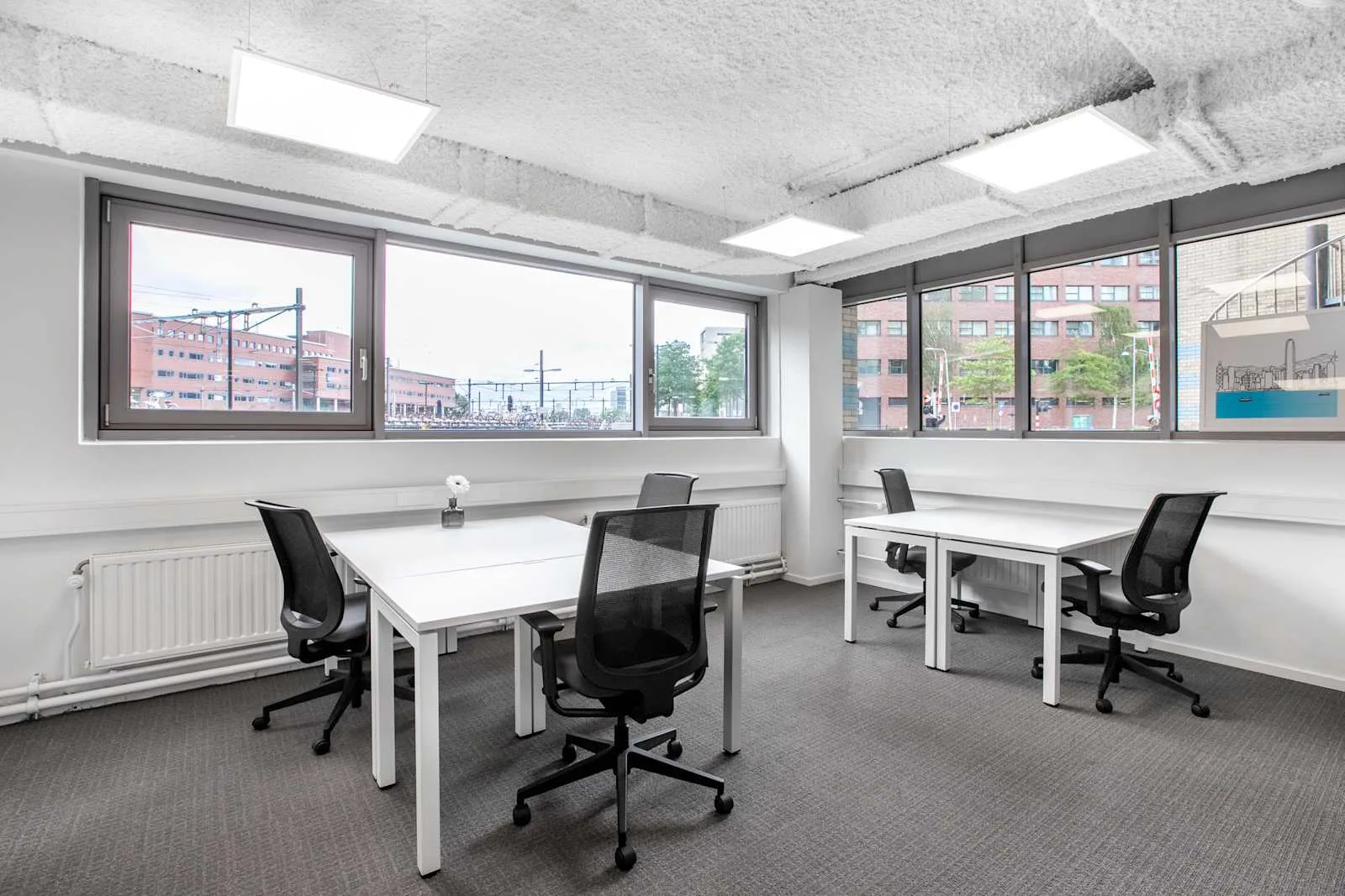 Regus AMERSFOORT, Stationsplein, Bureau privatif 6 postes, Amersfoort