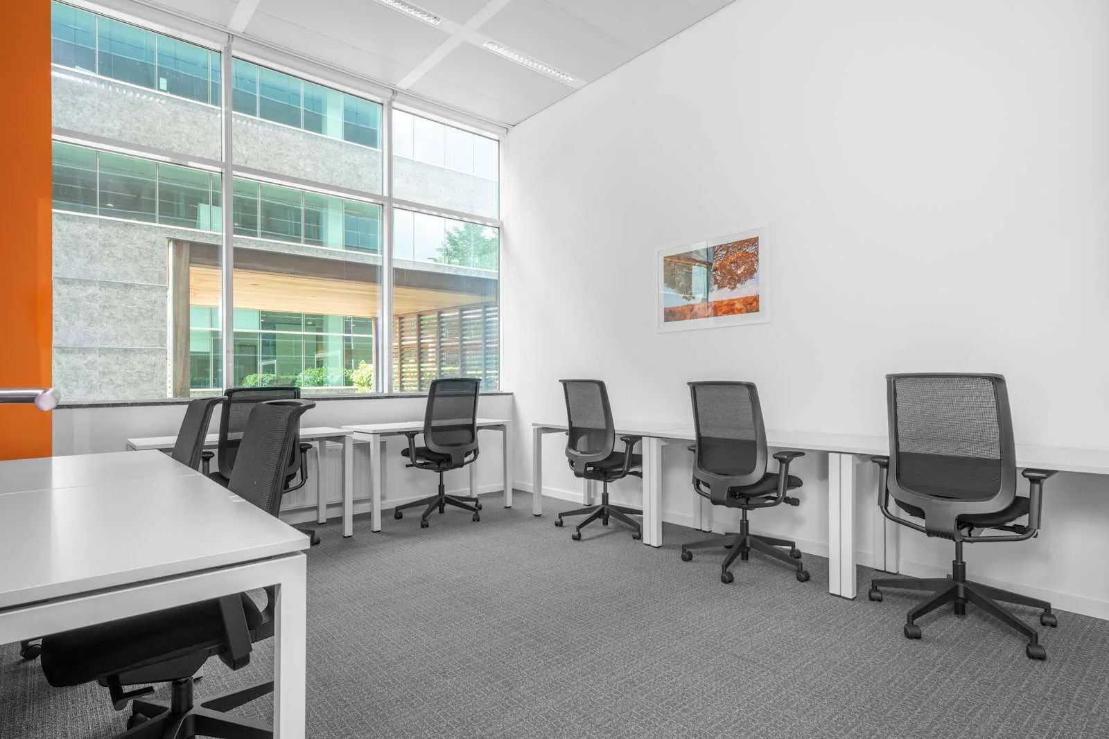 Regus ANTWERP, Regus Berchem, Privékantoor met 7 werkplekken, Antwerpen
