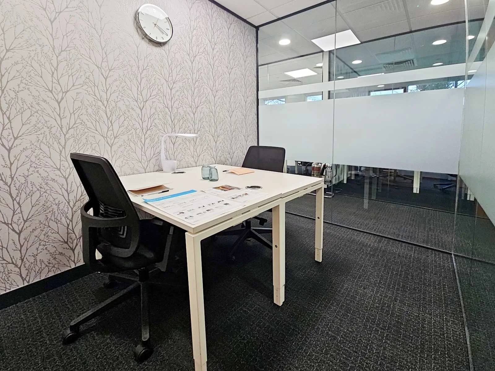 Regus AYLESBURY, The Gatehouse, Private office, 2 desks, Aylesbury