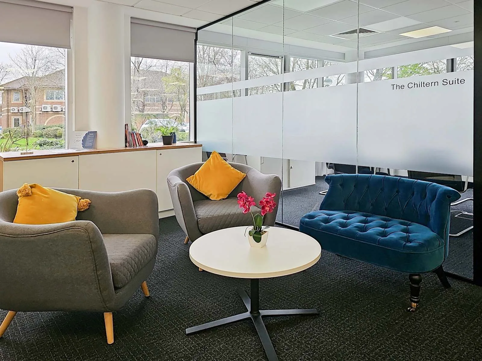 Regus AYLESBURY, The Gatehouse, Lounge, Aylesbury