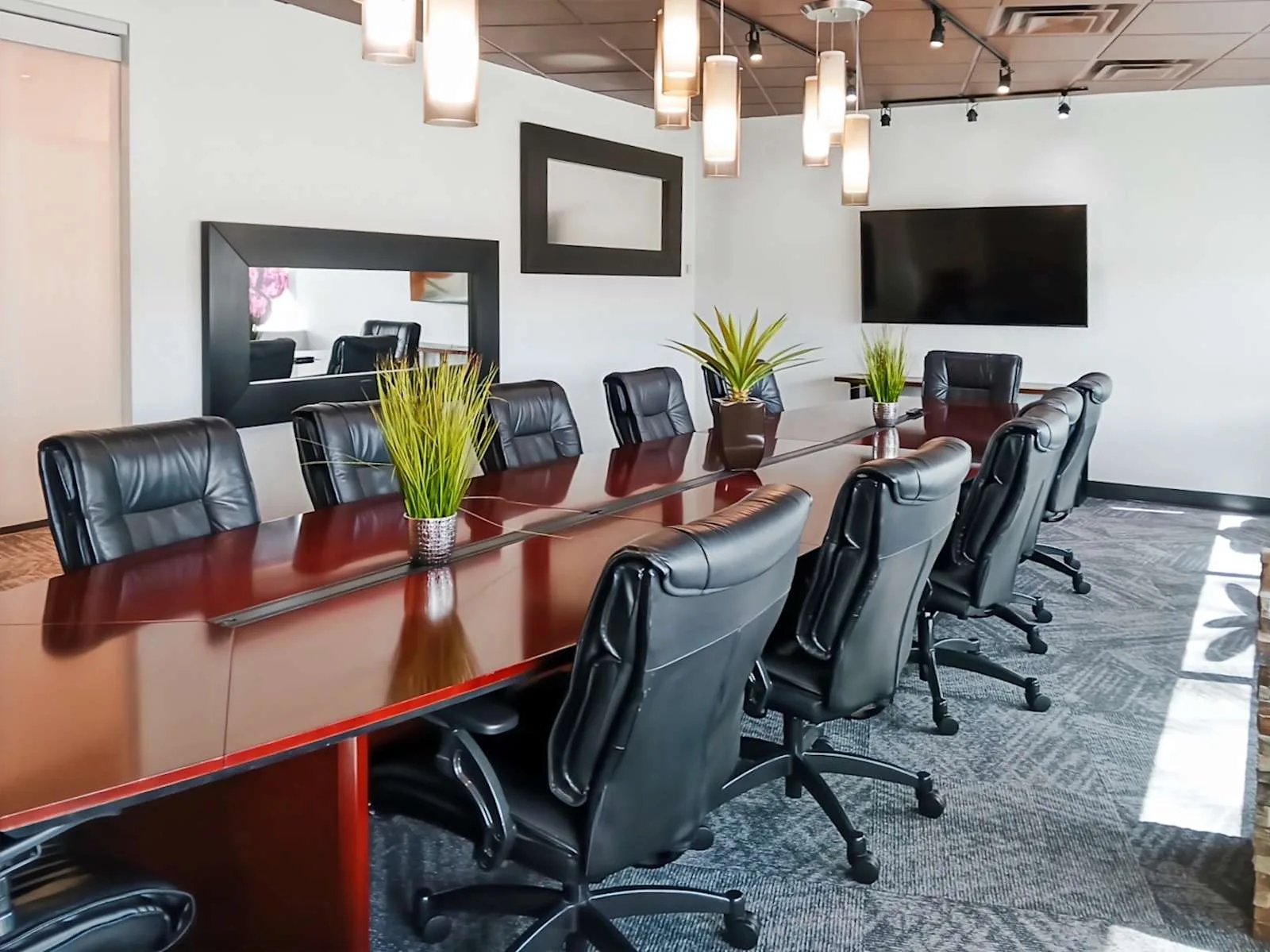 Regus AZ, Fountain Hills - 16930 E Palisades Blvd, Meeting room for 12 people, Fountain Hills, AZ