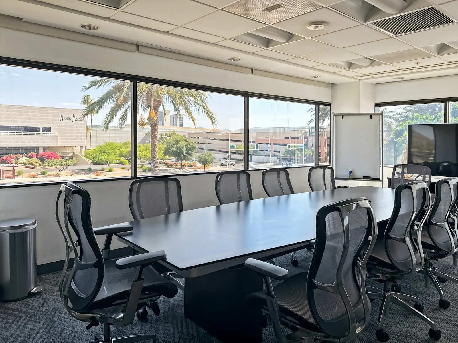 Regus AZ, Scottsdale - Camelback Square, Meeting room for 10 people, Scottsdale, AZ