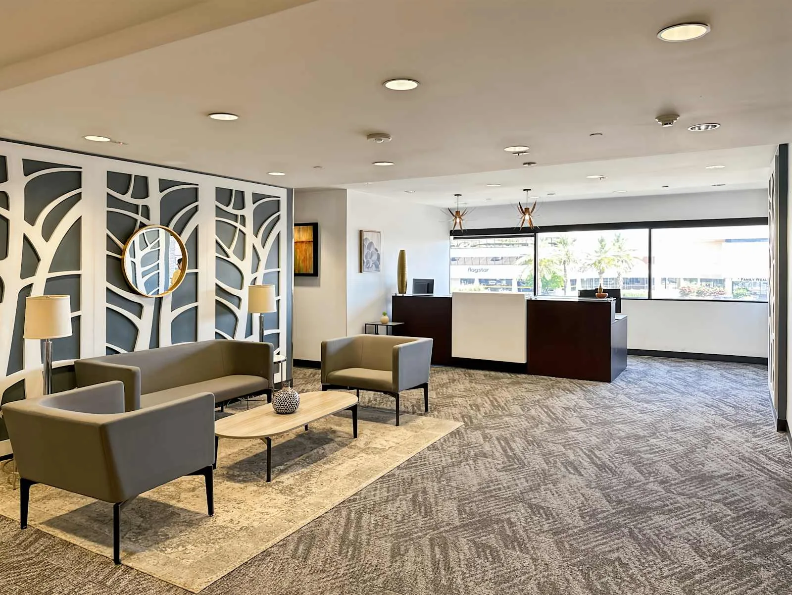 Regus AZ, Scottsdale - Camelback Square, Reception, Scottsdale, AZ
