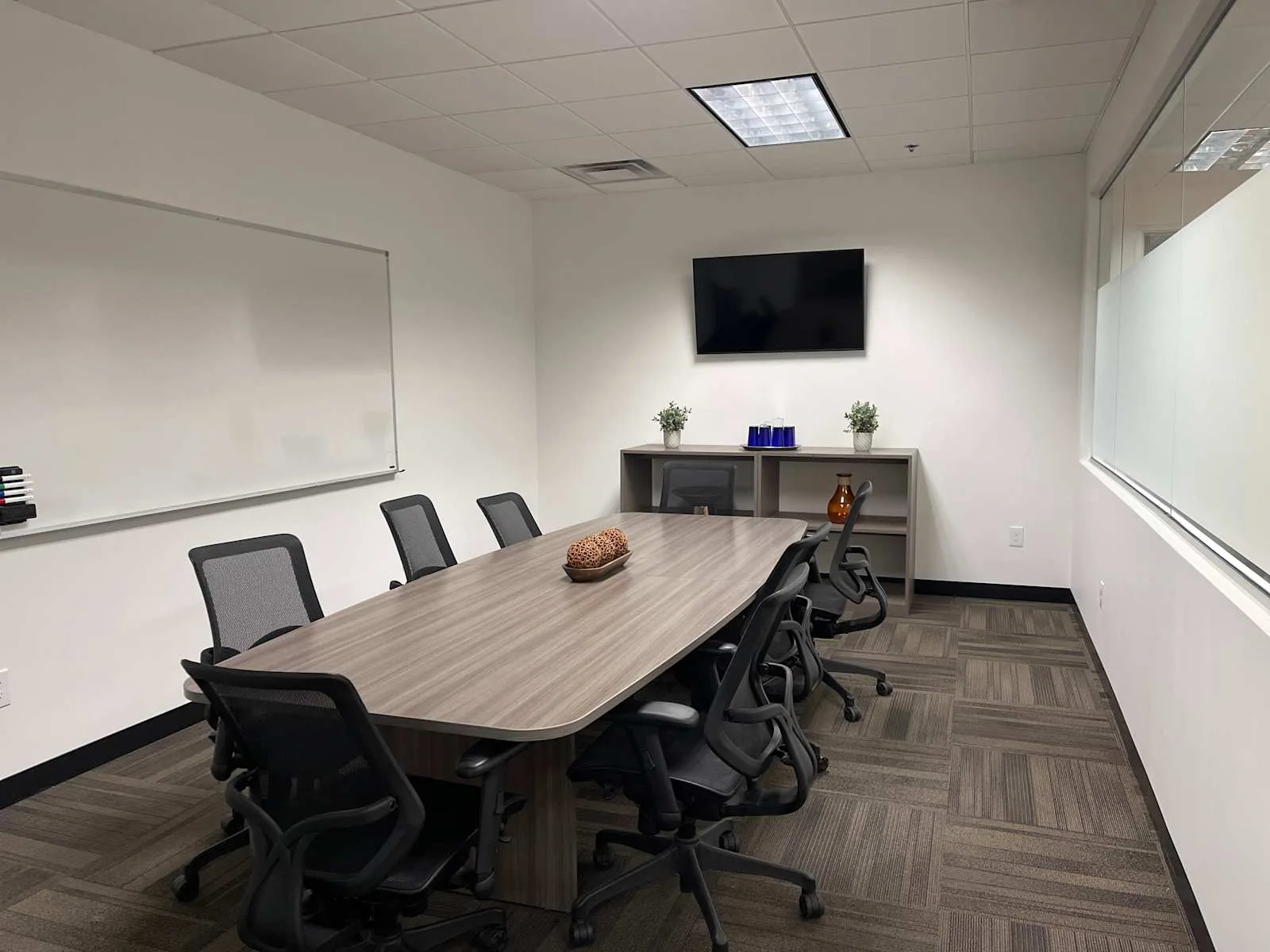 Regus AZ, Scottsdale - N 92nd St, Meeting room for 8 people, Scottsdale, AZ