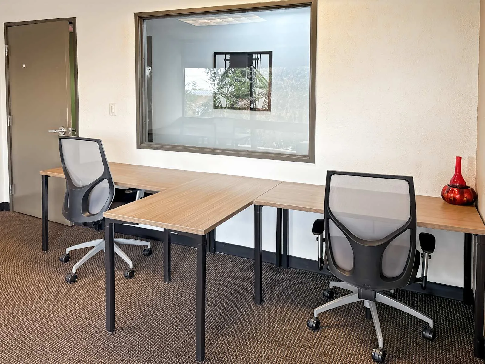 Regus AZ, Tempe - Wells Fargo Plaza, Private office, 2 desks, Tempe, AZ