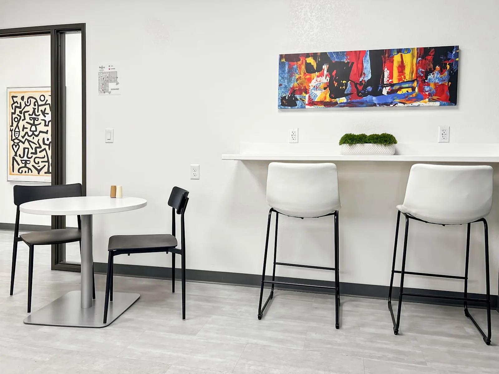 Regus AZ, Tucson - E Broadway Blvd, Cafeteria, Tucson, AZ