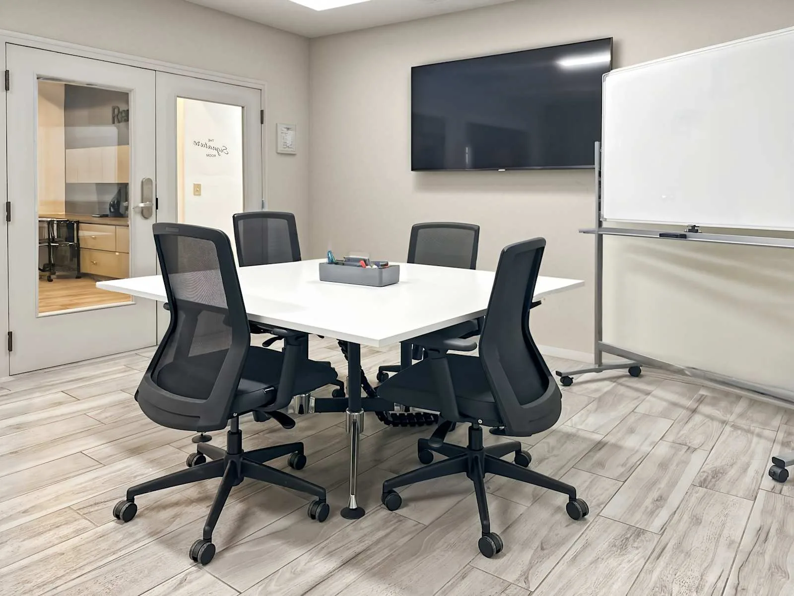 Regus AZ, Tucson - N Oracle Road, Meeting room for 4 people, Tuscon, AZ