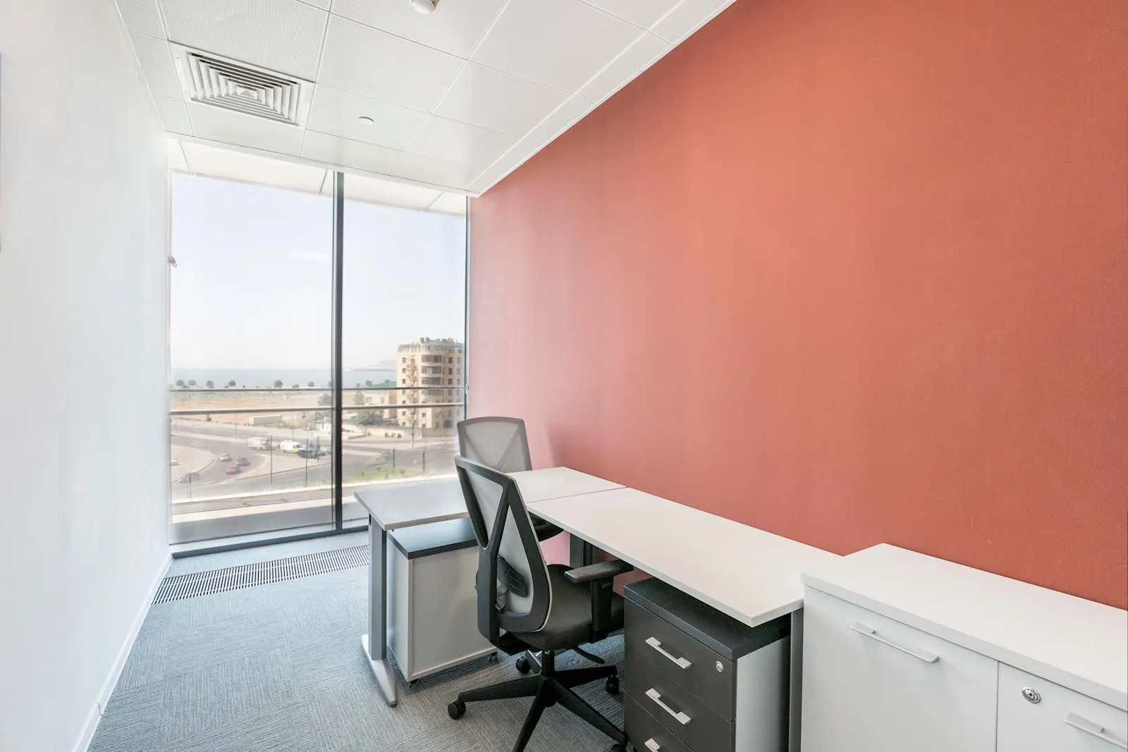 Regus BAKU, BWC, Private office, 2 desks, Baku