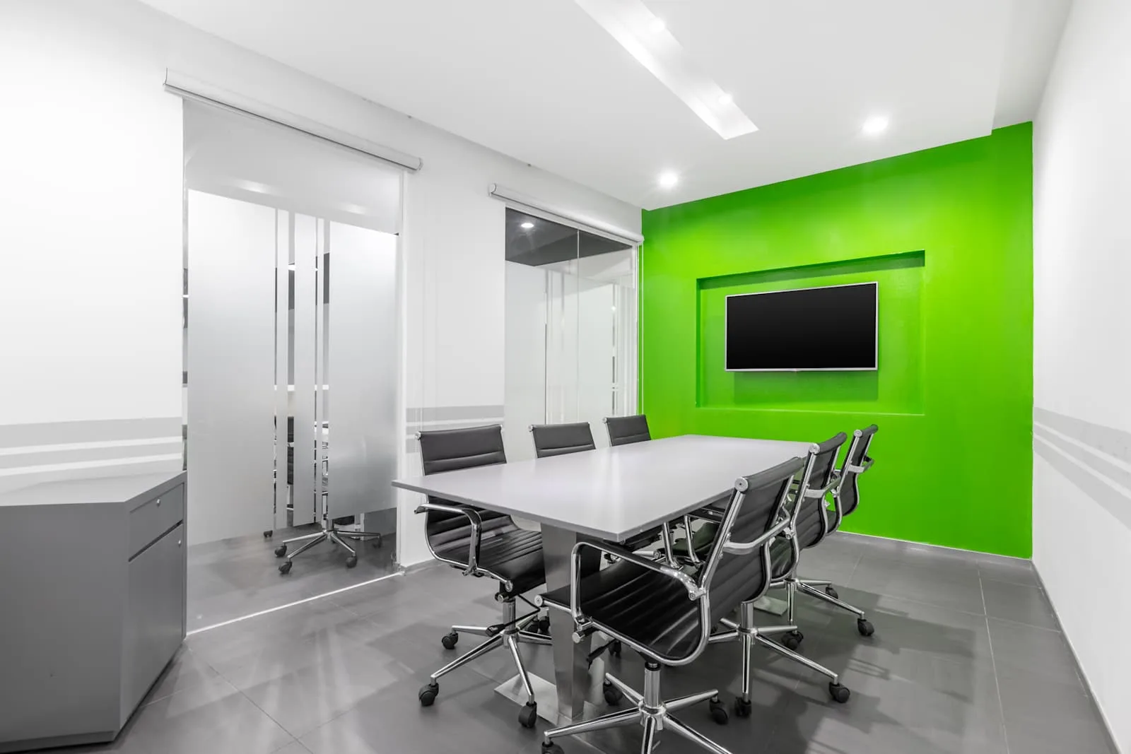 Regus BALI, Benoa Square, Ruang rapat untuk 6 orang, Bali
