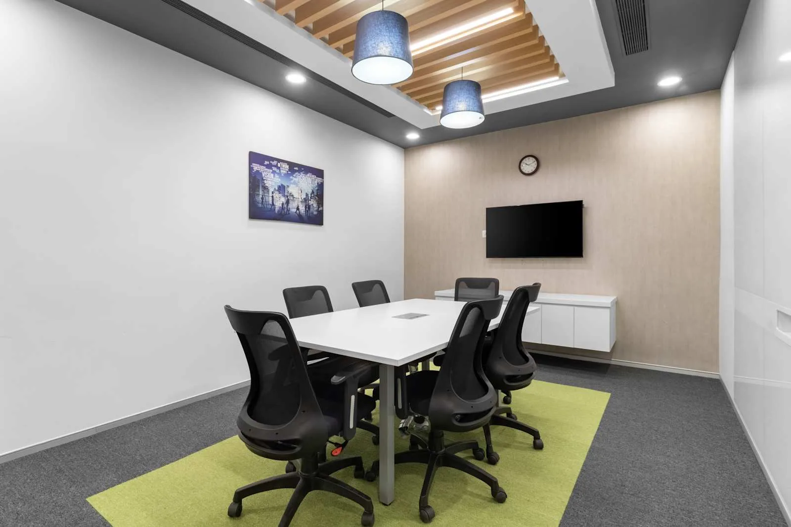Regus BANGALORE, The Estate, 7 लोगों के लिए बैठक कक्ष, बेंगलुरु