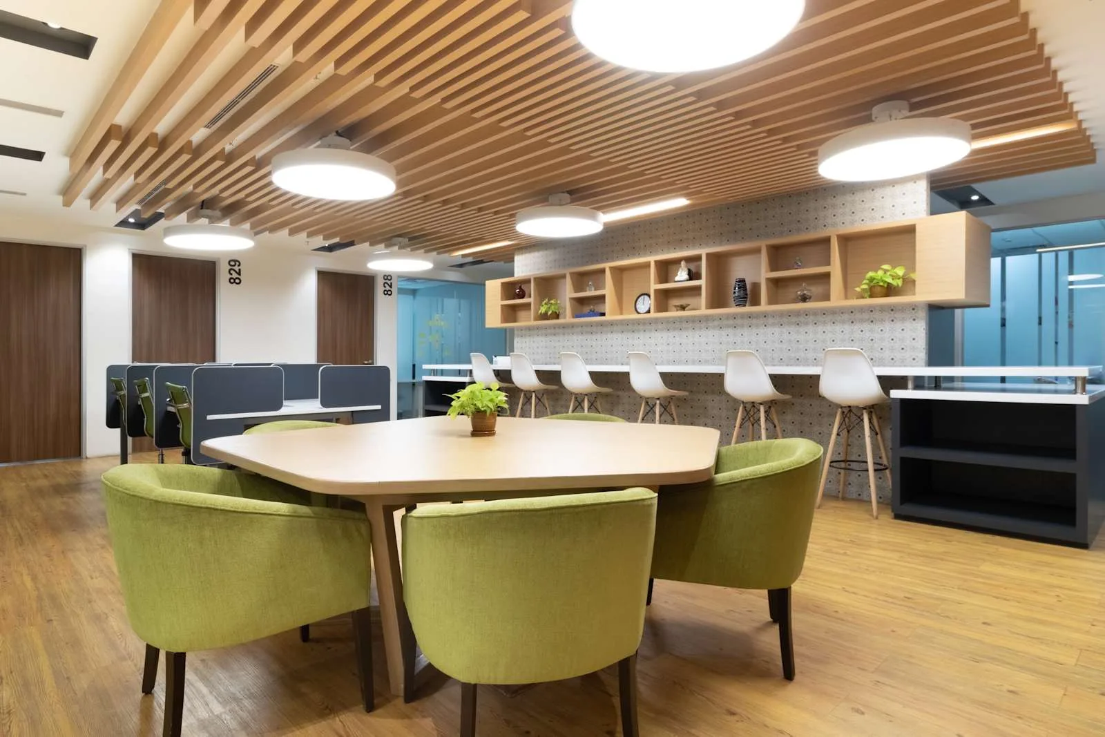 Regus BANGALORE, The Estate, सहकार्य स्थल, बेंगलुरु