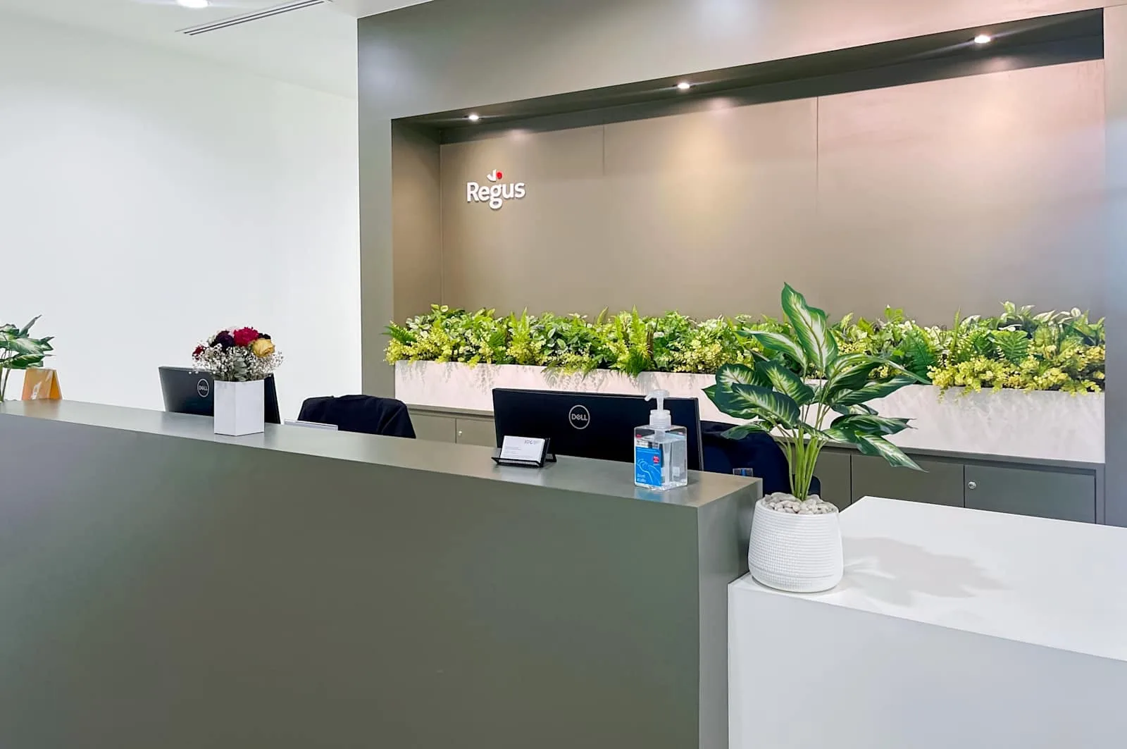 Regus Bangkok, 66 Tower, Reception, Bangkok