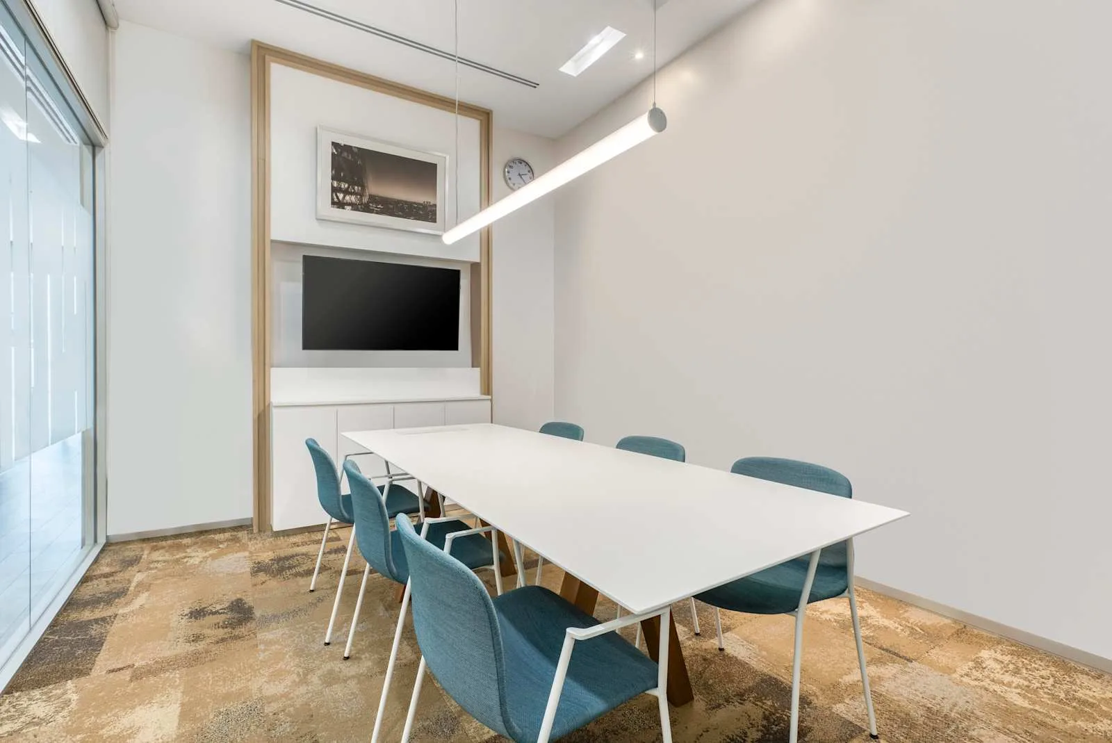 Regus BANGKOK, Regus Singha Complex, Meeting room for 8 people, Bangkok