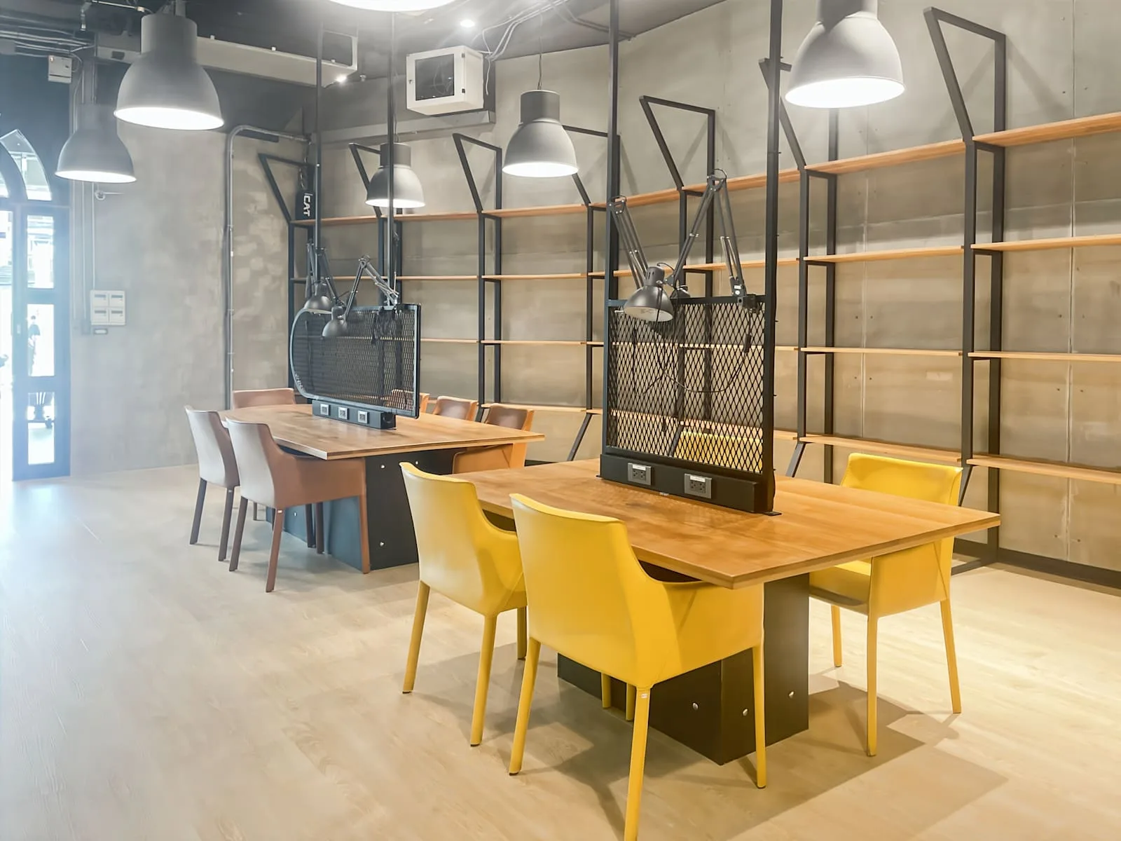 Regus Bangkok, W-District, Coworking space, Bangkok