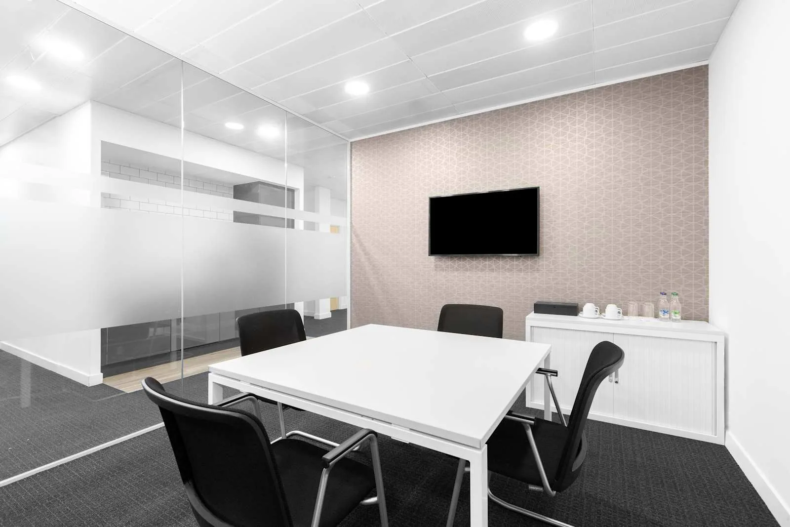 Regus BARKING, Jhumat House, Meeting room for 4 people, Barking