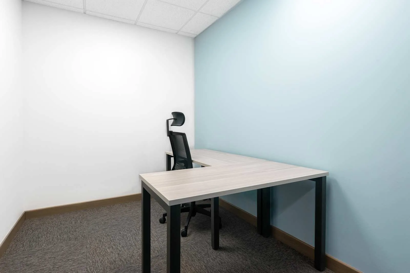 Regus Barranquilla, Green Towers, Private office, 1 desk, Barranquilla
