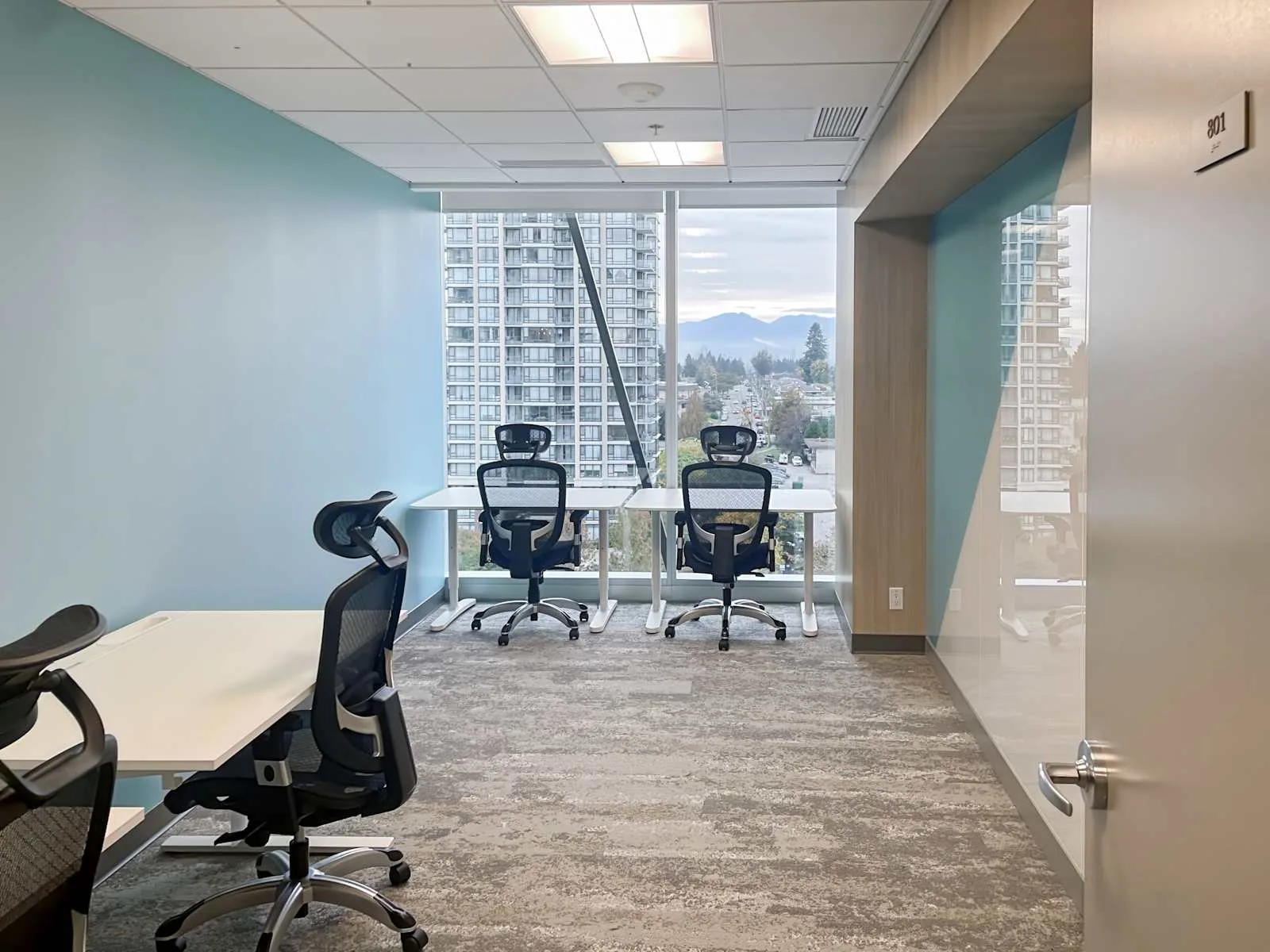 Regus BC, Burnaby - Edmonds St, Private office, 4 desks, Burnaby, BC