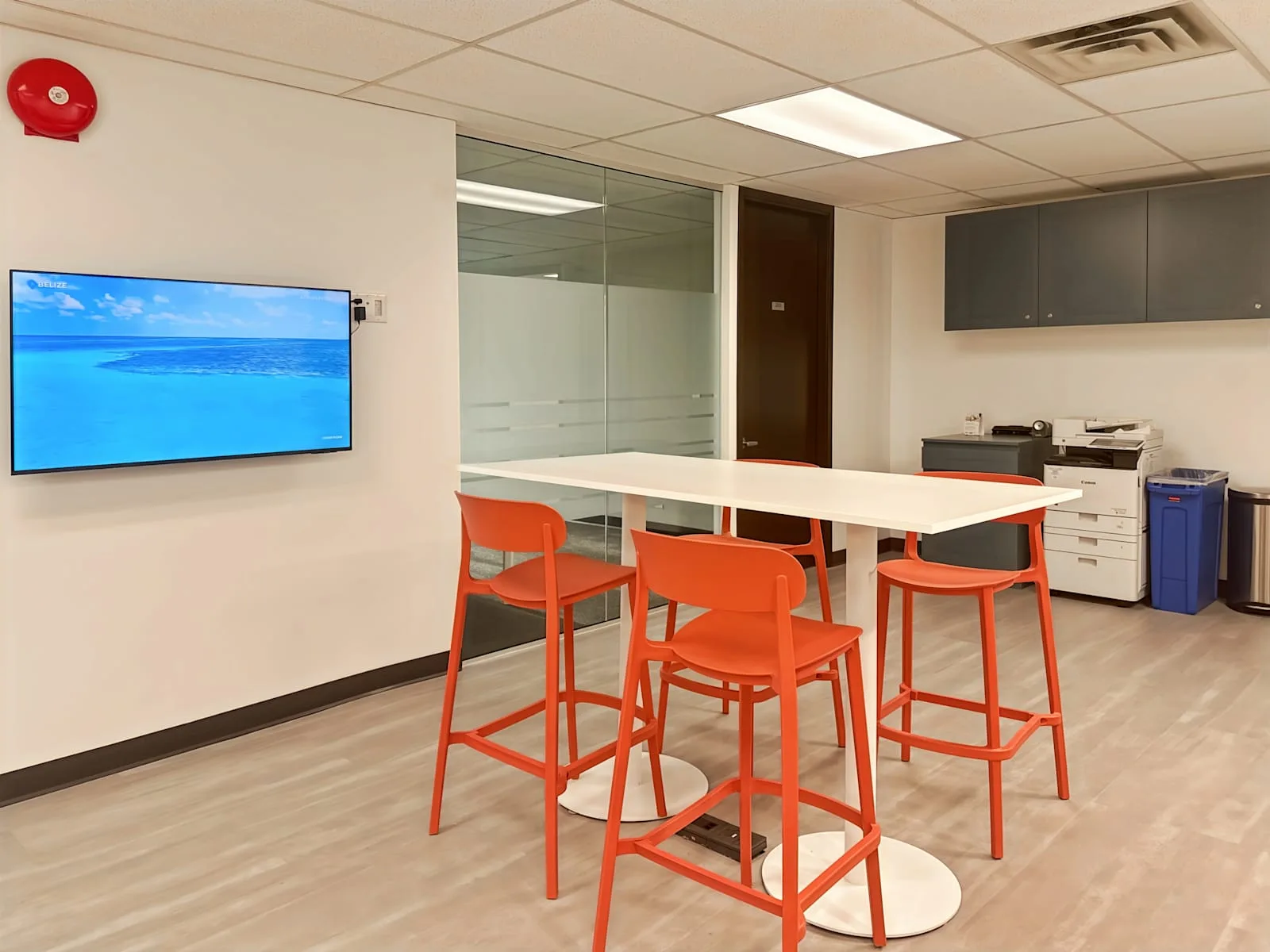 Regus BC, Burnaby - Still Creek Dr, Meeting room for 4 people, Burnaby, BC