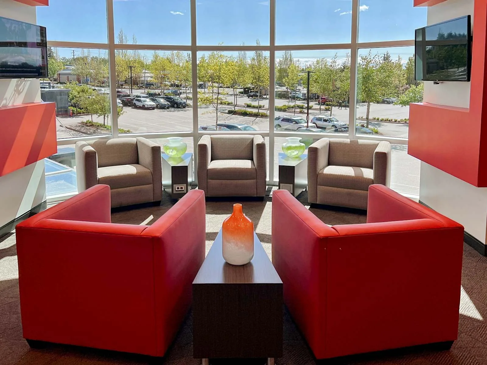 Regus BC, Langley - 201st Street, Lounge, Langley, BC