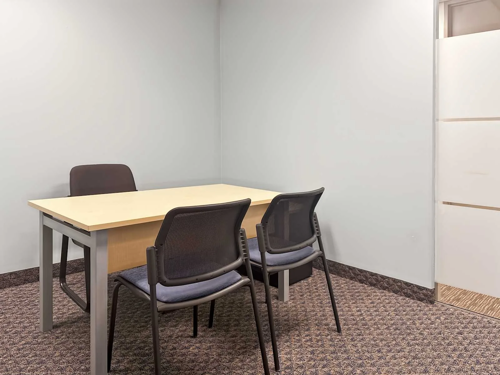 Regus BC, Richmond - Richmond Business Centre (HQ), Bureau privatif 1 poste, Richmond, BC