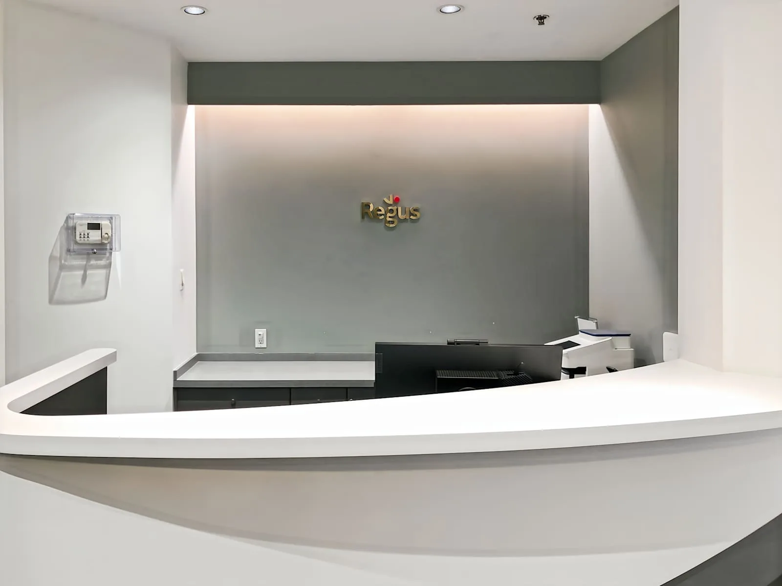 Regus BC, Richmond - Commerce Court, Reception, Richmond, BC