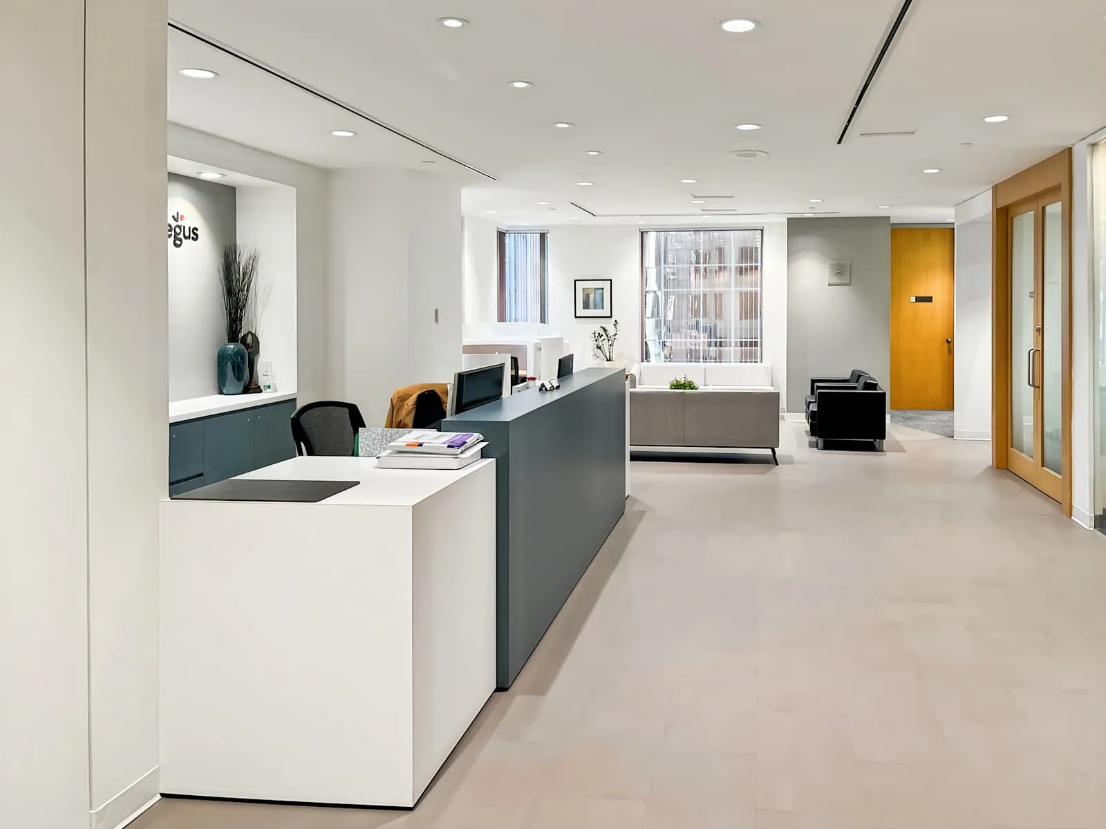 Regus BC, Vancouver - Park Place, Reception, Vancouver, BC