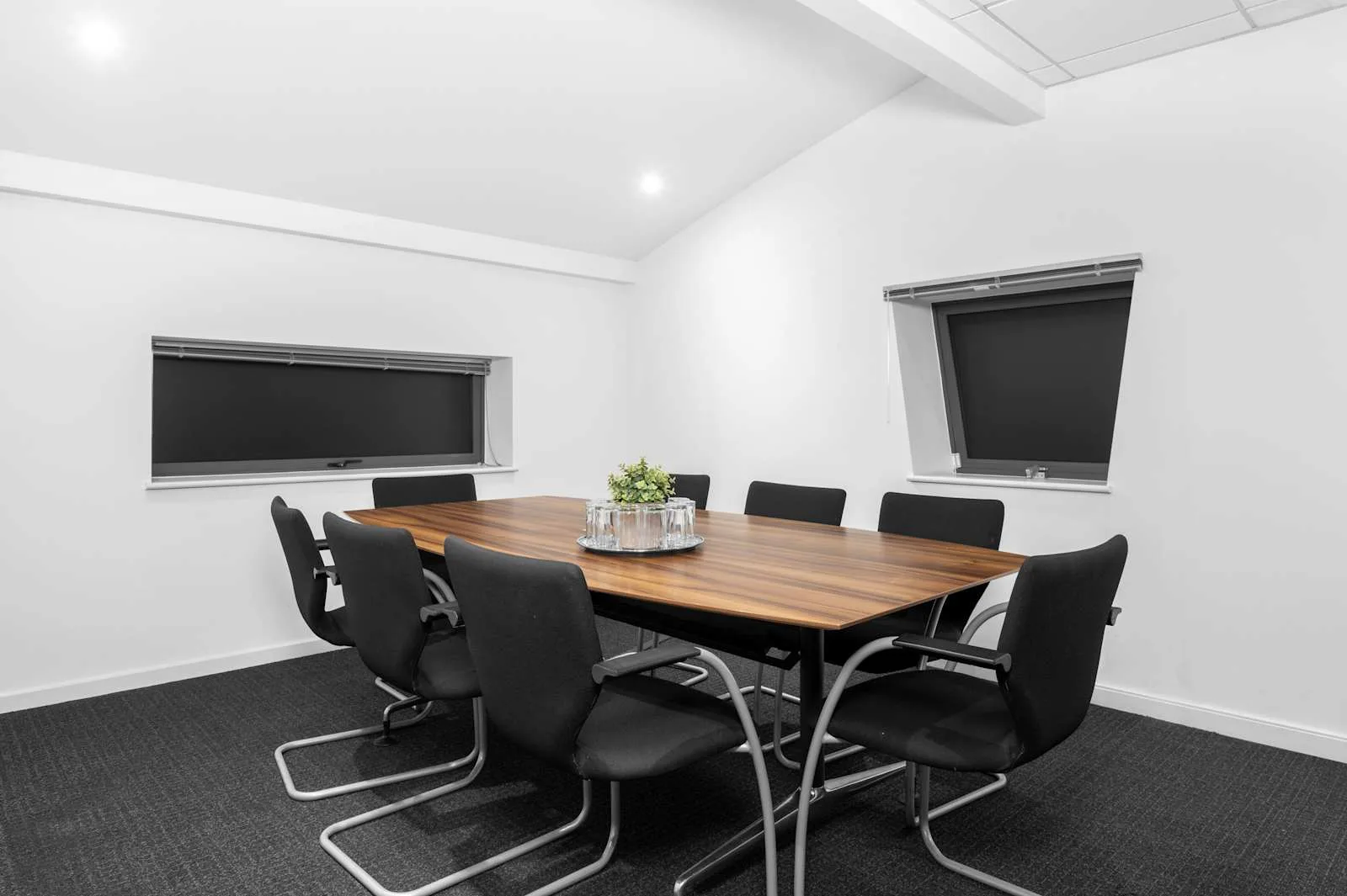 Regus BEACONSFIELD, Beaconsfield Services, Salle de réunion 8 personnes, Beaconsfield