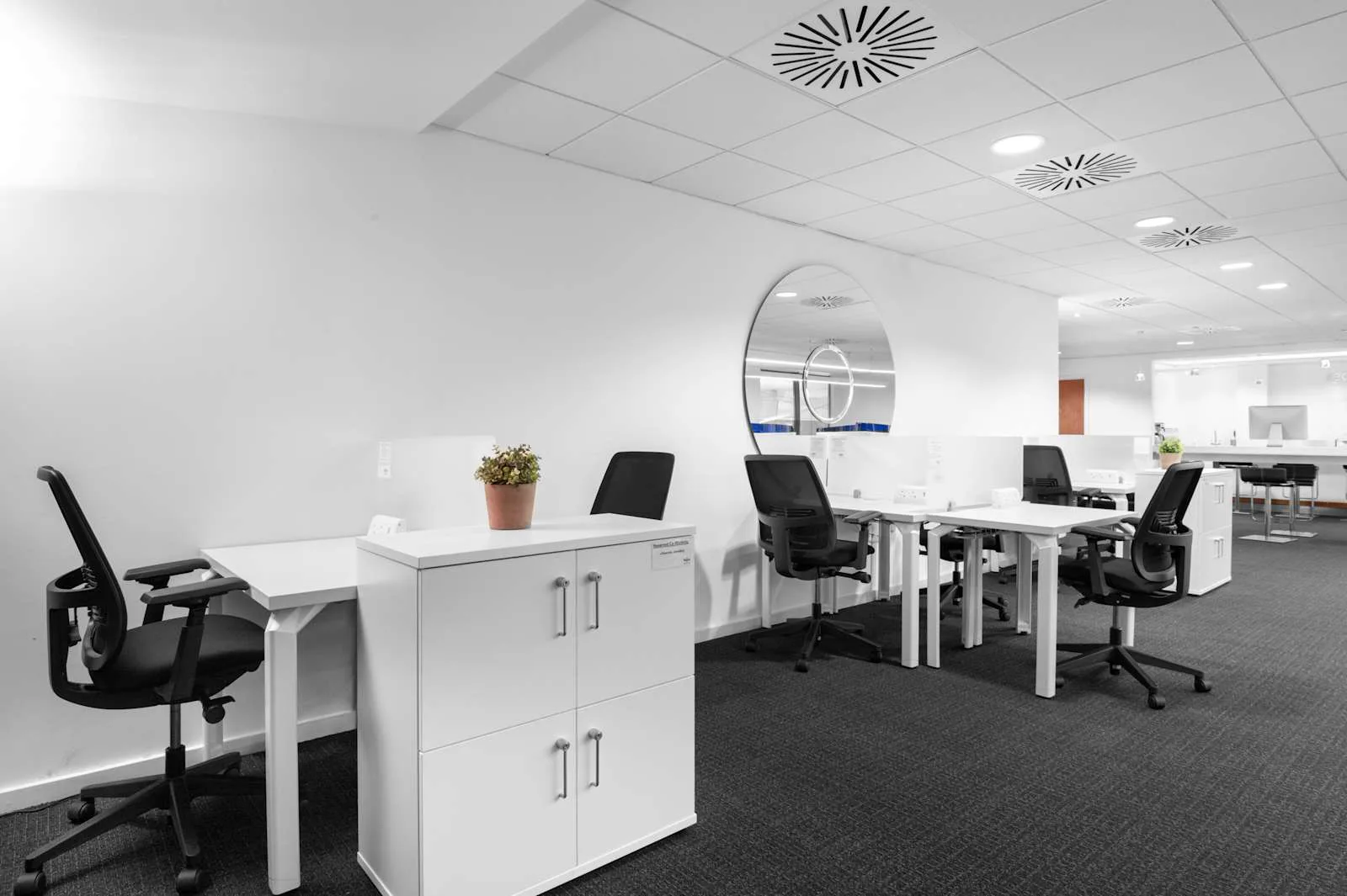 Regus BEACONSFIELD, Beaconsfield Services, Open space, Beaconsfield