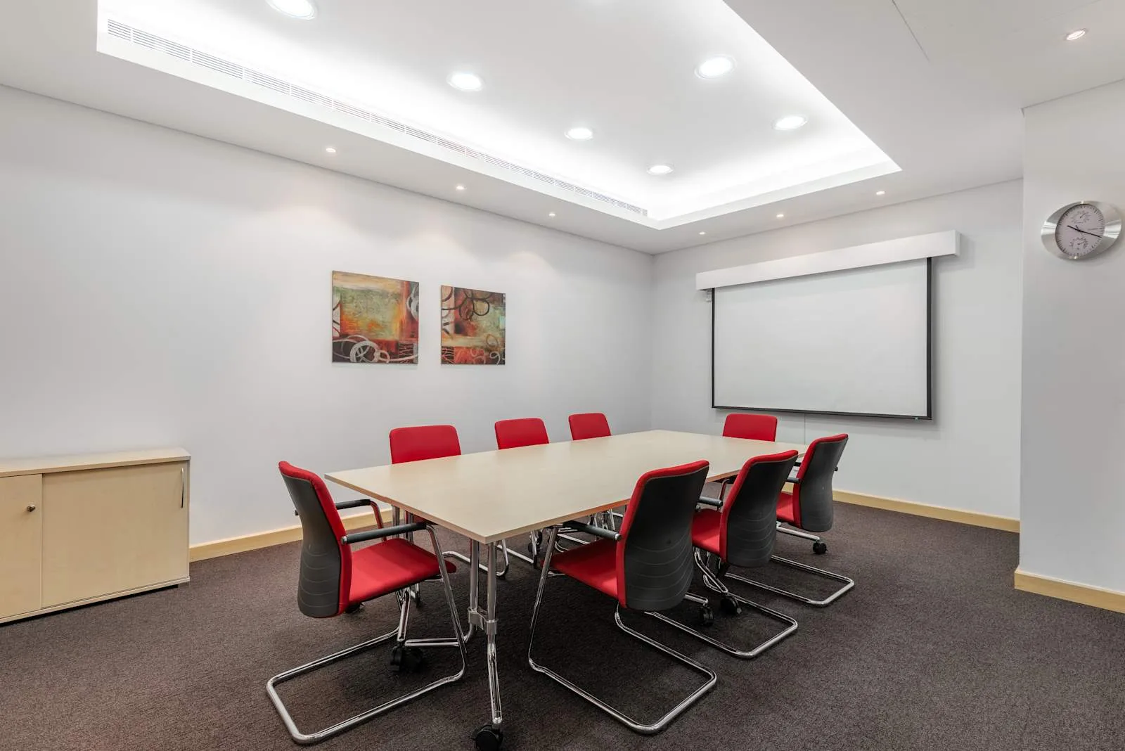 Regus BEIRUT, Central District، قاعة اجتماعات لـ 7 أشخاص، بيروت
