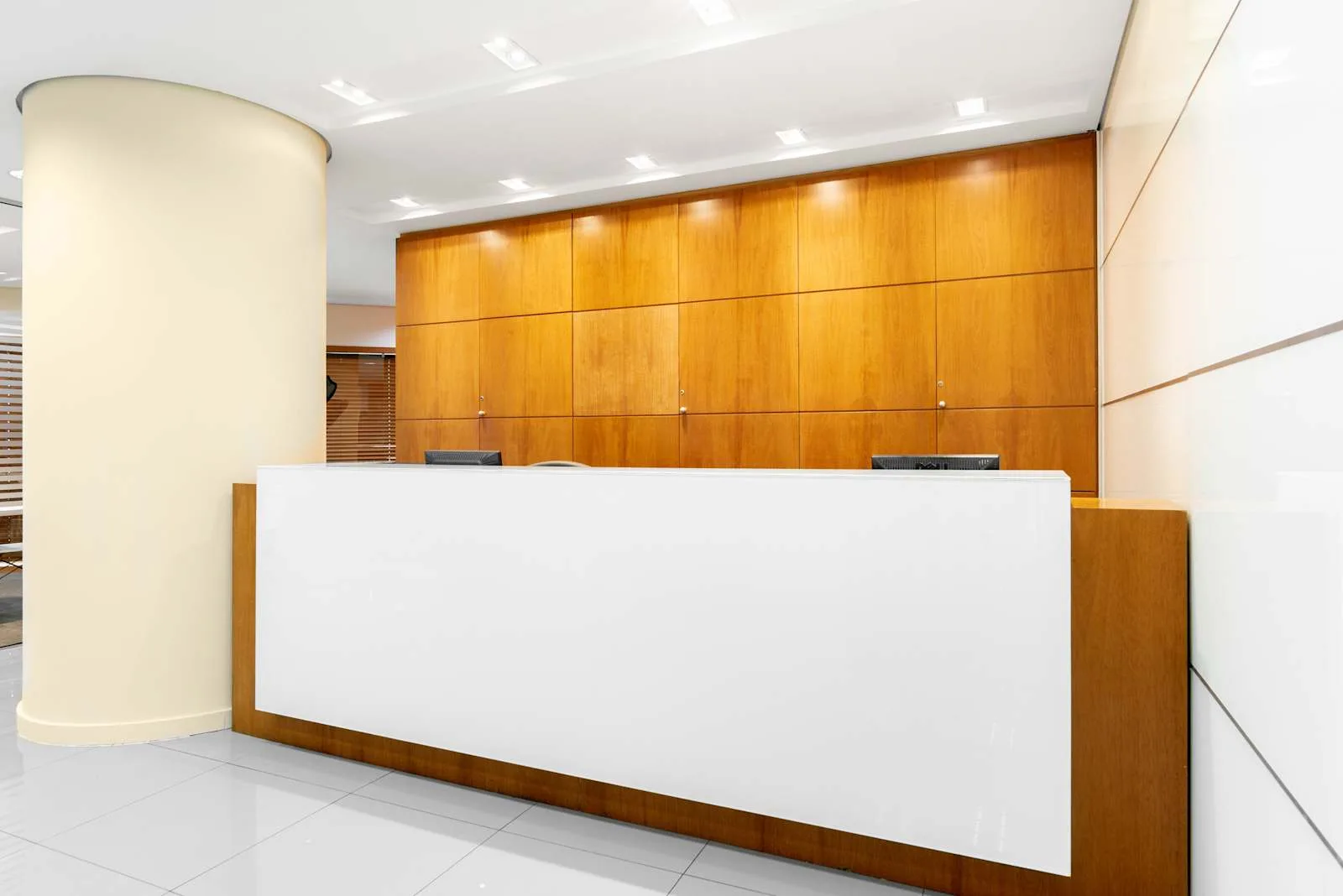 Regus BELO HORIZONTE, Amadeus Business Tower - Lourdes - Contorno, Reception, Belo Horizonte