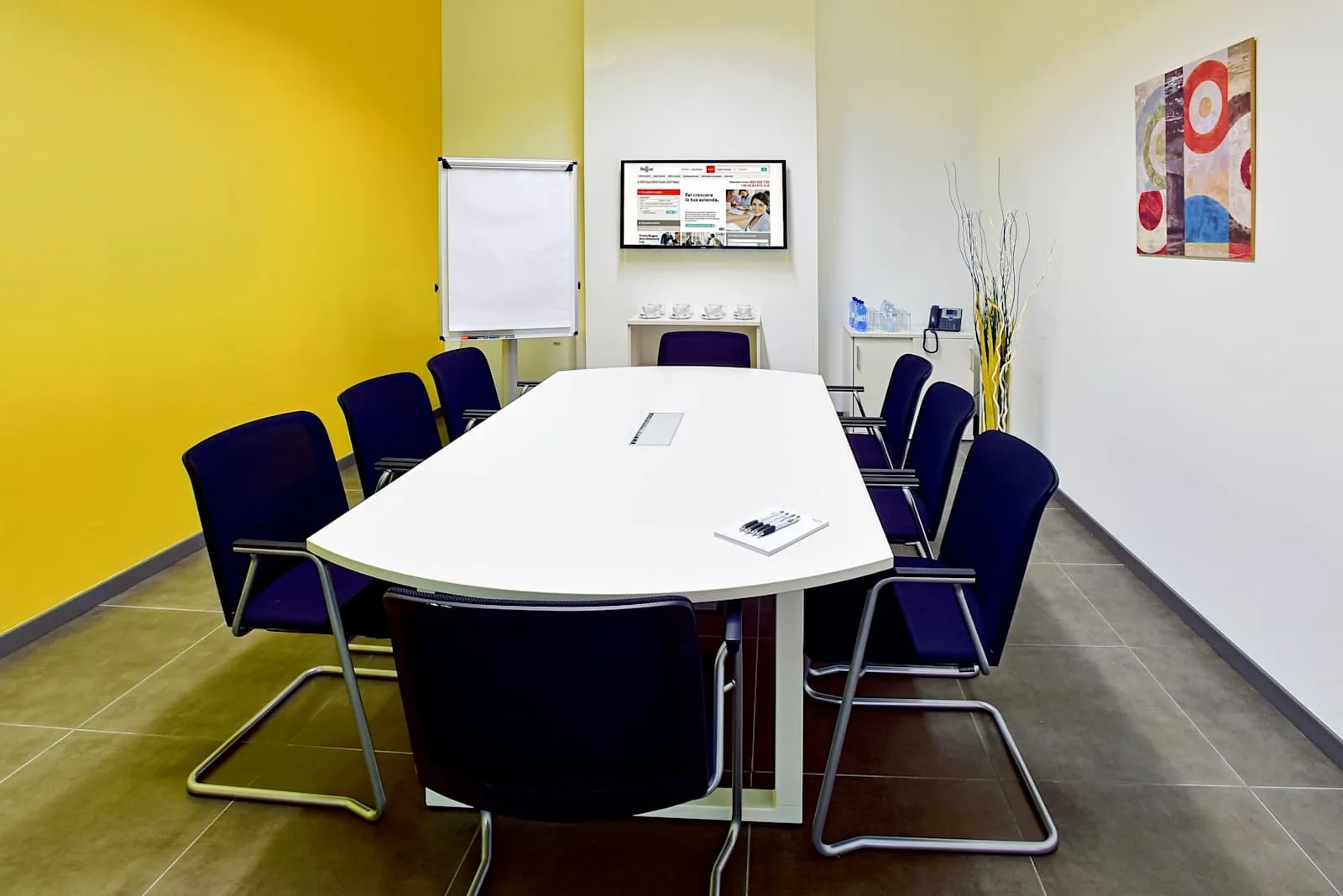 Regus BERGAMO, City Center, Meeting room for 8 people, Bergamo