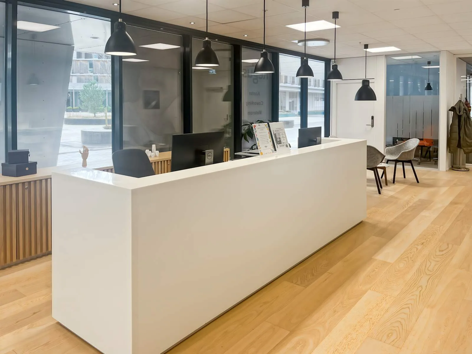 Regus Bergen, Flesland Airport, Reception, Kokstad